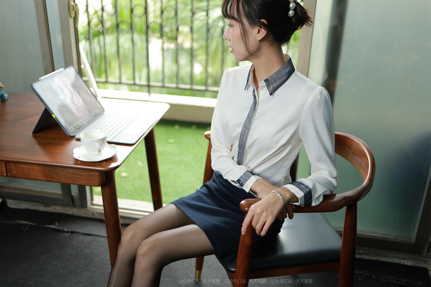 图片[12]-[IESS异思趣向]2021.11.14 丝享家974：团团《长腿打字员》[99P] – 速更版-美库