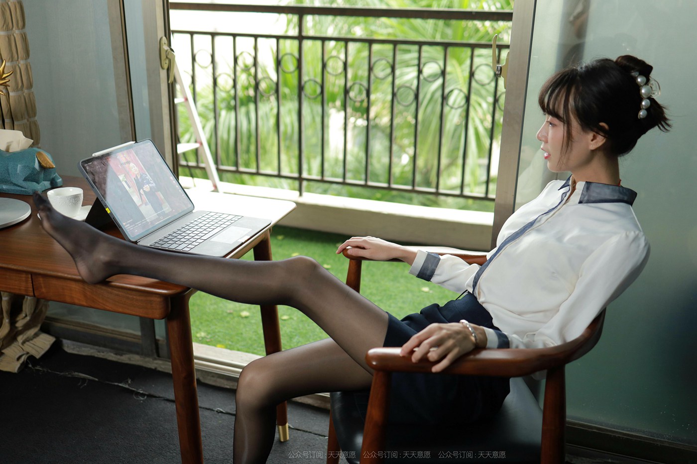 图片[26]-[IESS异思趣向]2021.11.14 丝享家974：团团《长腿打字员》[99P] – 速更版-美库