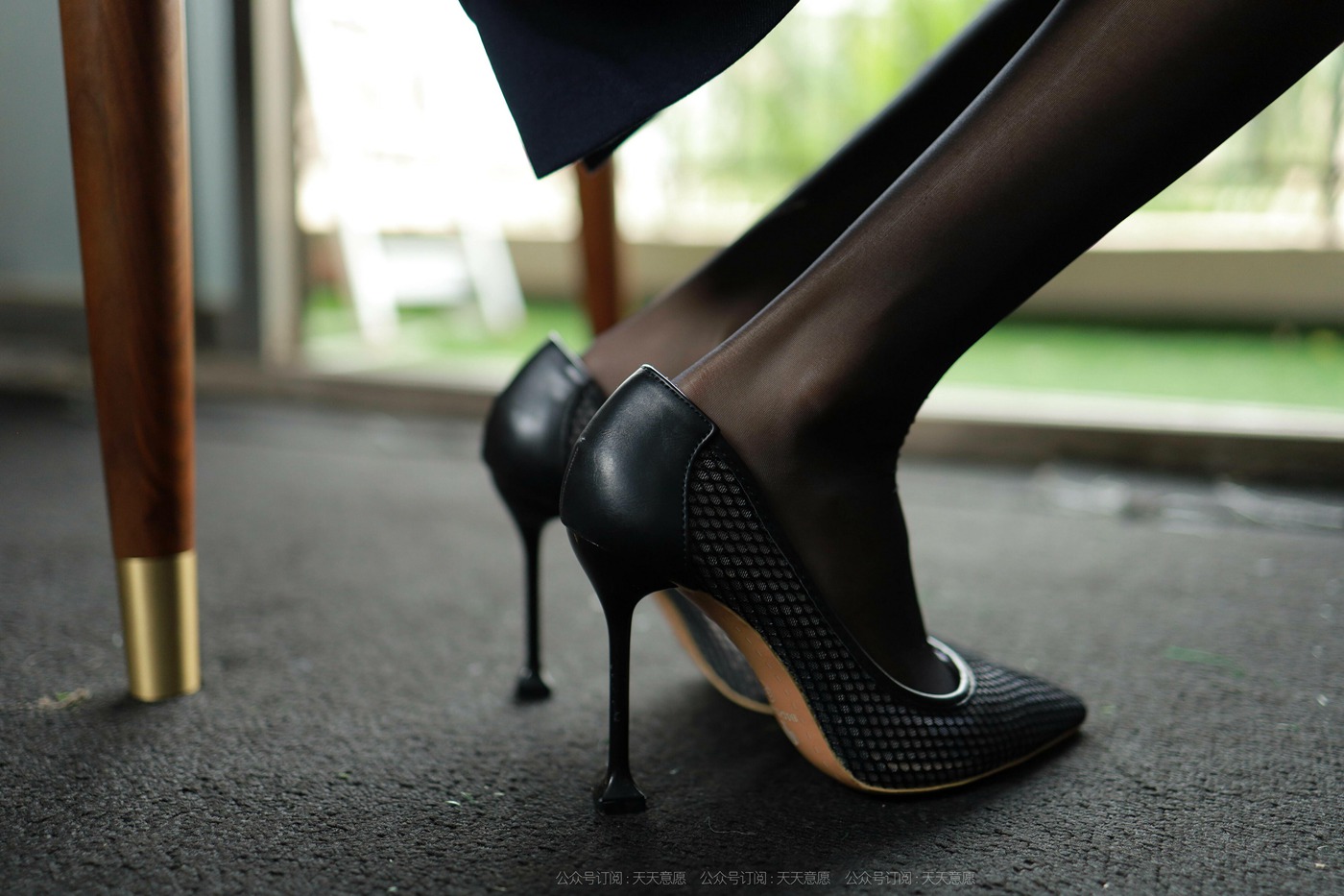 图片[74]-[IESS异思趣向]2021.11.14 丝享家974：团团《长腿打字员》[99P] – 速更版-美库