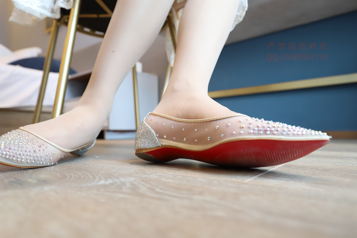 图片[153]-大西瓜爱牙膏-2018 7.8月活动 模特1（一） 服务员户外肉丝 [217P] – 速更版-美库