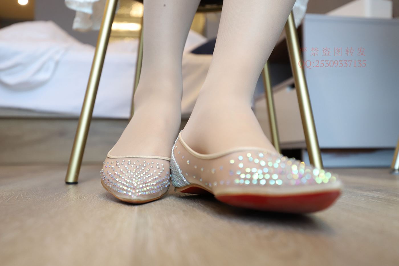 图片[154]-大西瓜爱牙膏-2018 7.8月活动 模特1（一） 服务员户外肉丝 [217P] – 速更版-美库