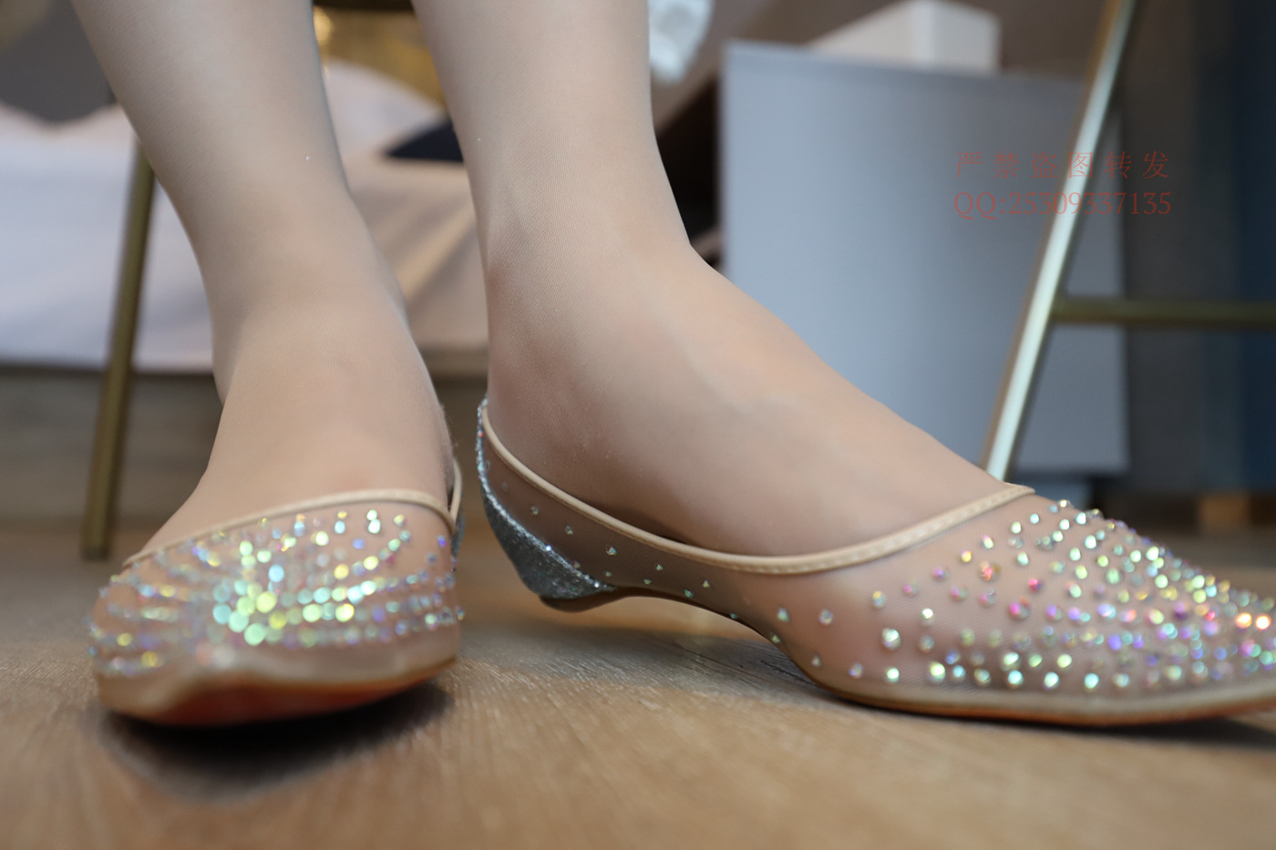 图片[163]-大西瓜爱牙膏-2018 7.8月活动 模特1（一） 服务员户外肉丝 [217P] – 速更版-美库