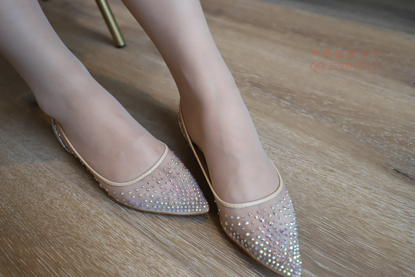 图片[171]-大西瓜爱牙膏-2018 7.8月活动 模特1（一） 服务员户外肉丝 [217P] – 速更版-美库