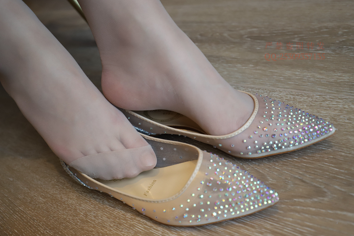 图片[184]-大西瓜爱牙膏-2018 7.8月活动 模特1（一） 服务员户外肉丝 [217P] – 速更版-美库