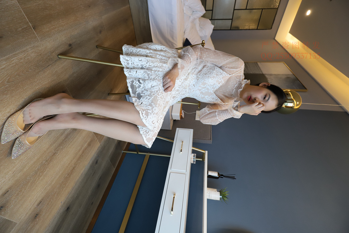 图片[191]-大西瓜爱牙膏-2018 7.8月活动 模特1（一） 服务员户外肉丝 [217P] – 速更版-美库