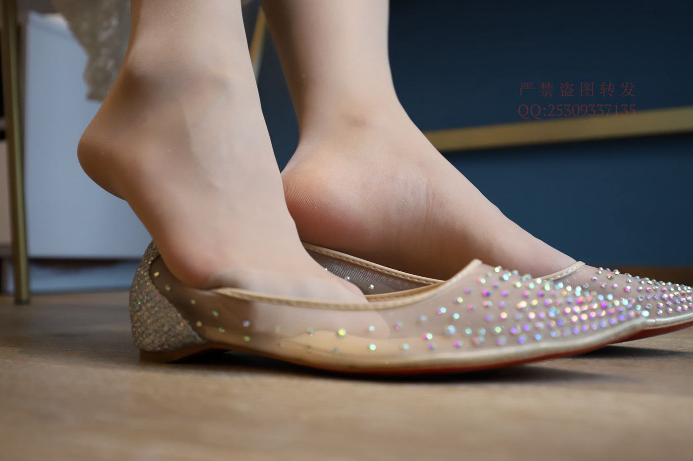 图片[195]-大西瓜爱牙膏-2018 7.8月活动 模特1（一） 服务员户外肉丝 [217P] – 速更版-美库