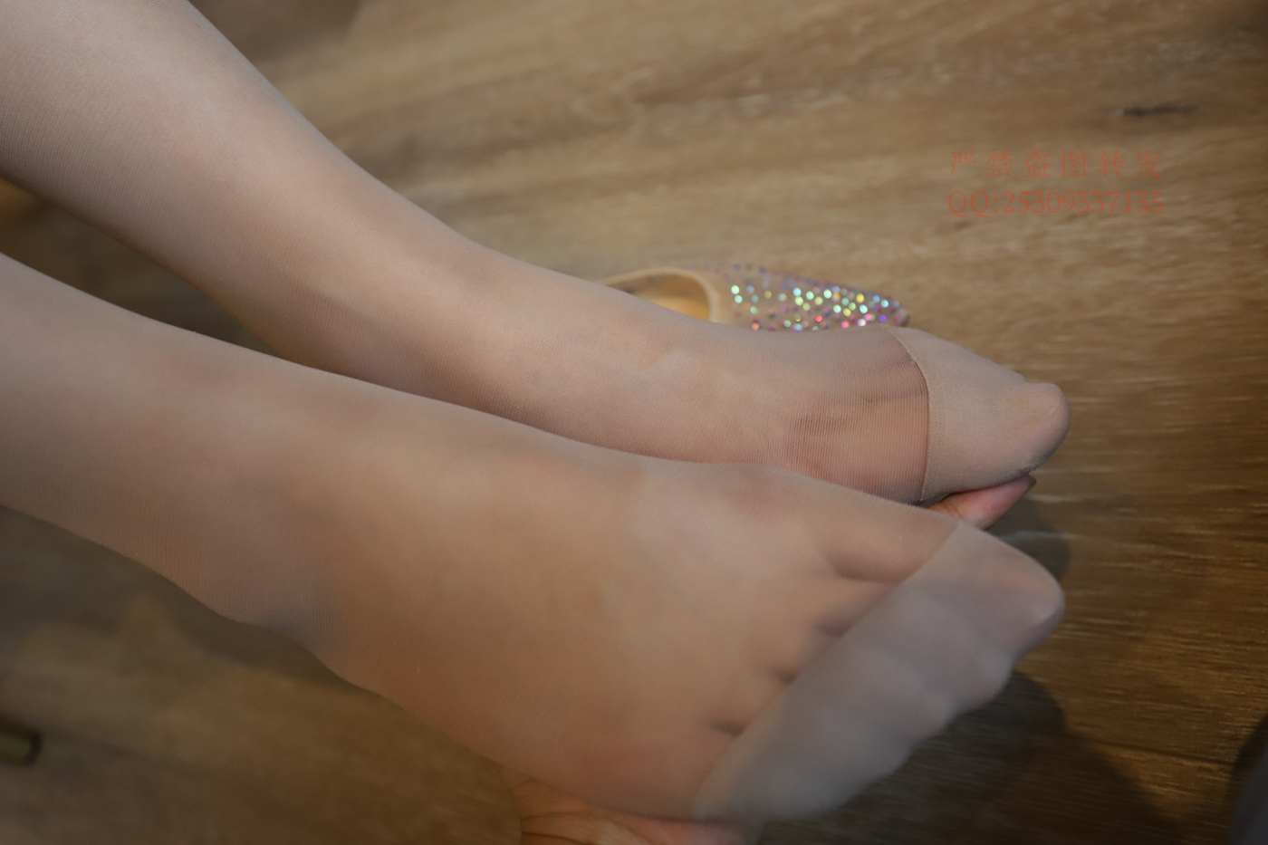 图片[204]-大西瓜爱牙膏-2018 7.8月活动 模特1（一） 服务员户外肉丝 [217P] – 速更版-美库