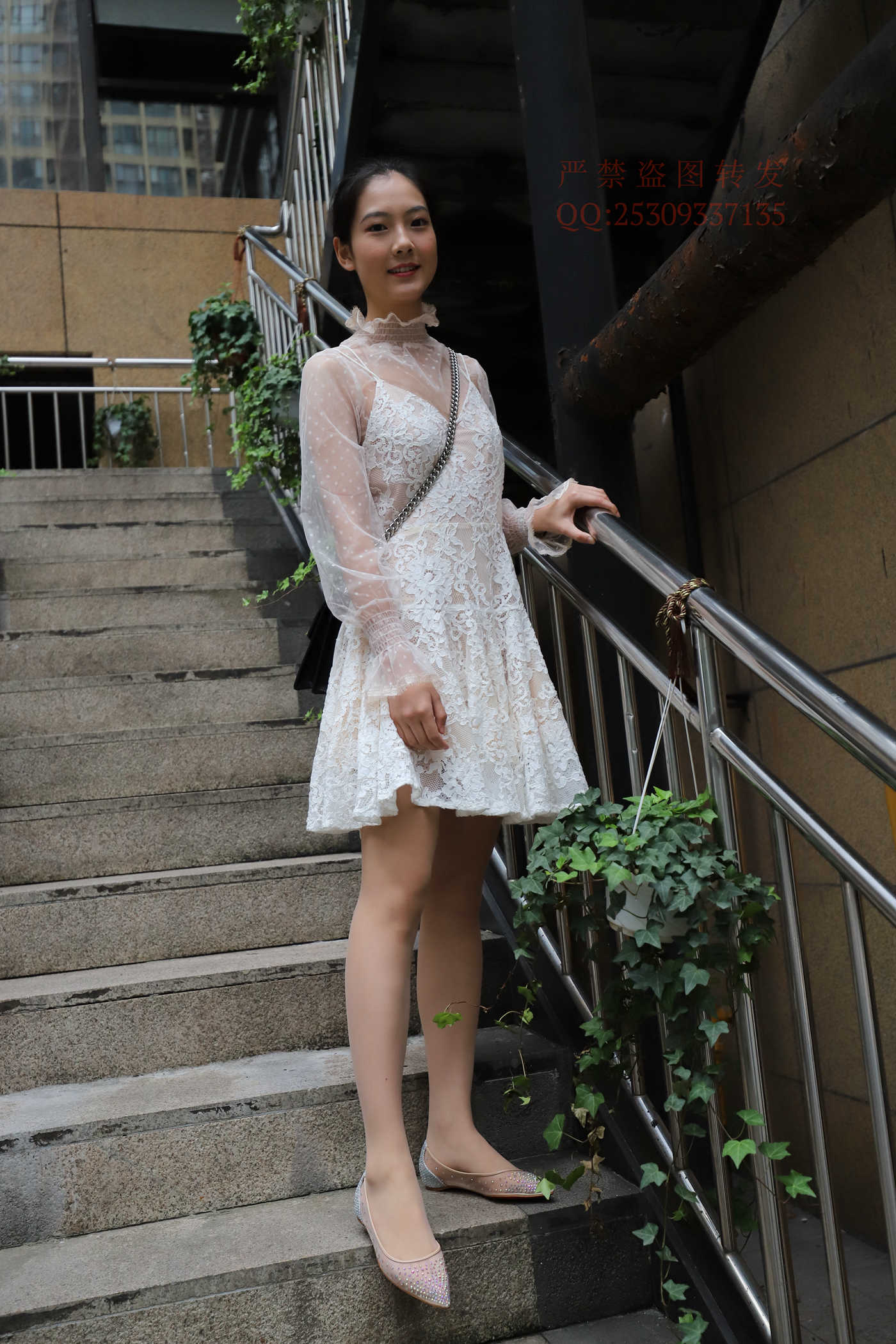 图片[215]-大西瓜爱牙膏-2018 7.8月活动 模特1（一） 服务员户外肉丝 [217P] – 速更版-美库