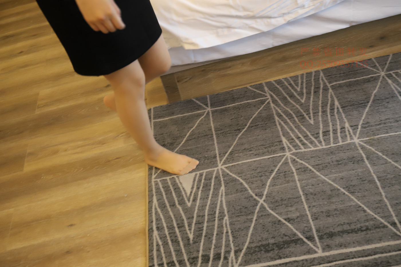 图片[24]-大西瓜爱牙膏-2018 7.8月活动 模特1（一） 服务员制服 [195P] – 速更版-美库