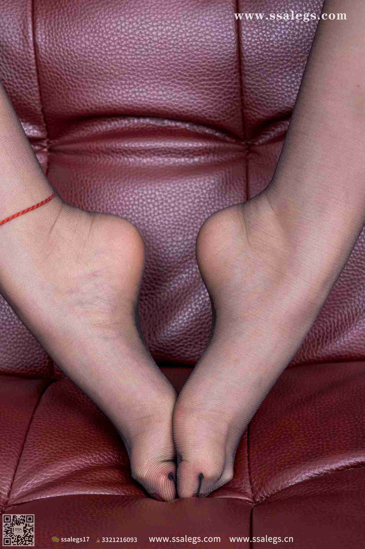 图片[105]-[SSA丝社]超清写真 NO.393 蜜桃黑色开档丝袜初体验(下)[133P] – 速更版-美库