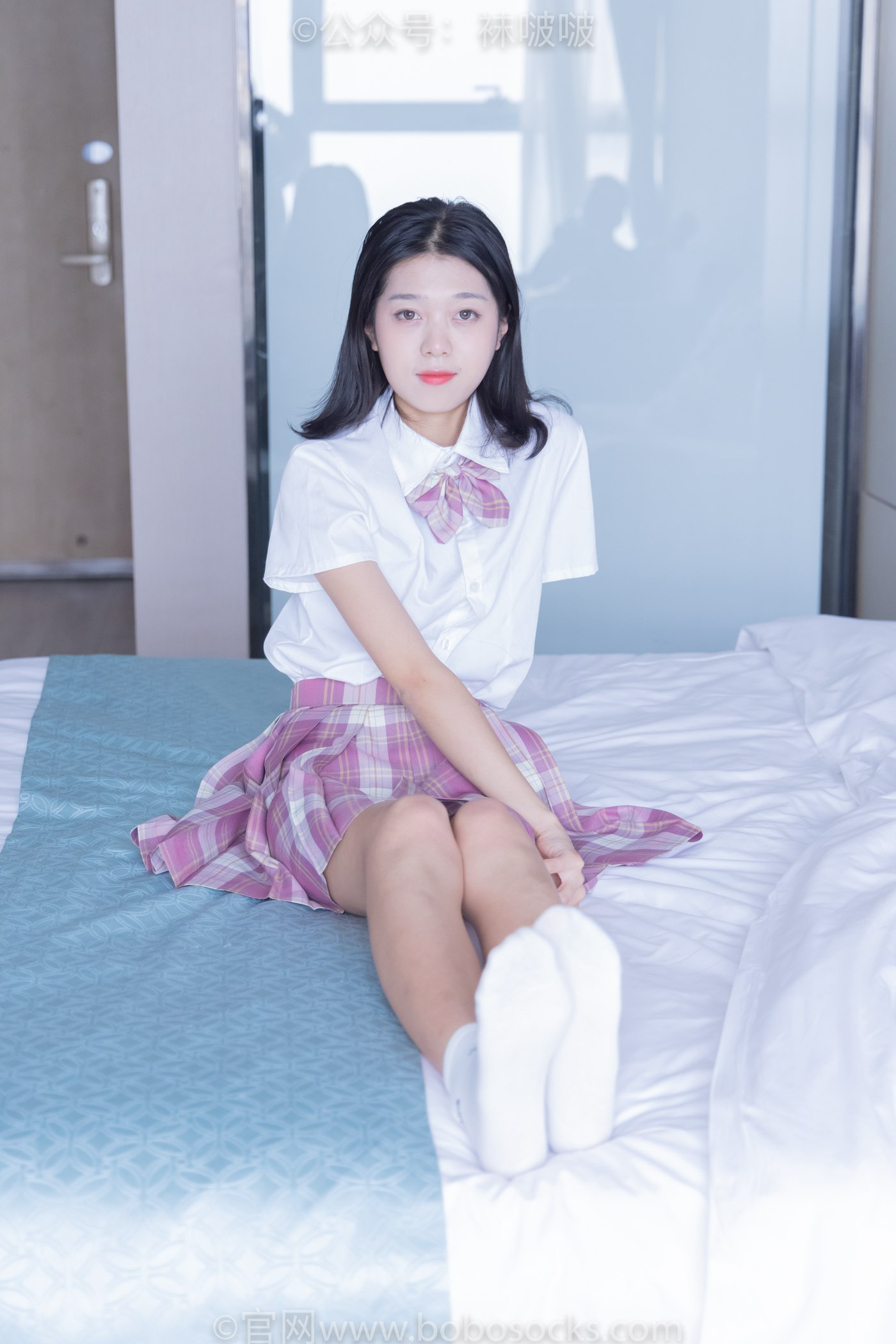 图片[129]-[BoBoSocks袜啵啵]NO.052 瑶瑶-JK制服、帆布鞋、白棉袜、裸足[133P] – 速更版-美库