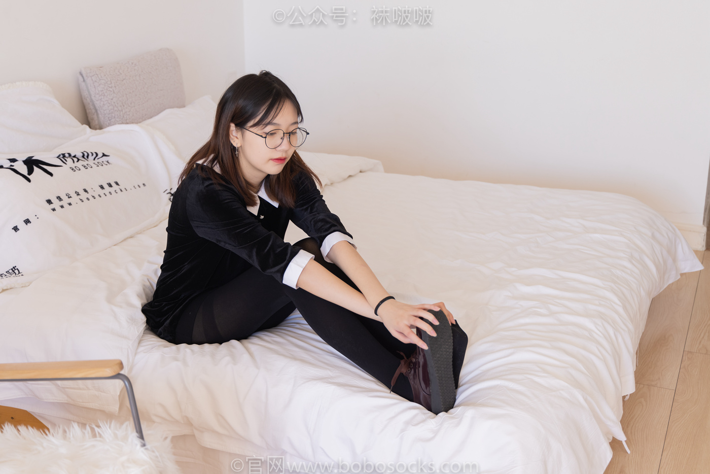 图片[28]-[BoBoSocks袜啵啵]NO.053 小甜豆-皮鞋、厚黑丝、黑色蕾丝船袜[143P] – 速更版-美库