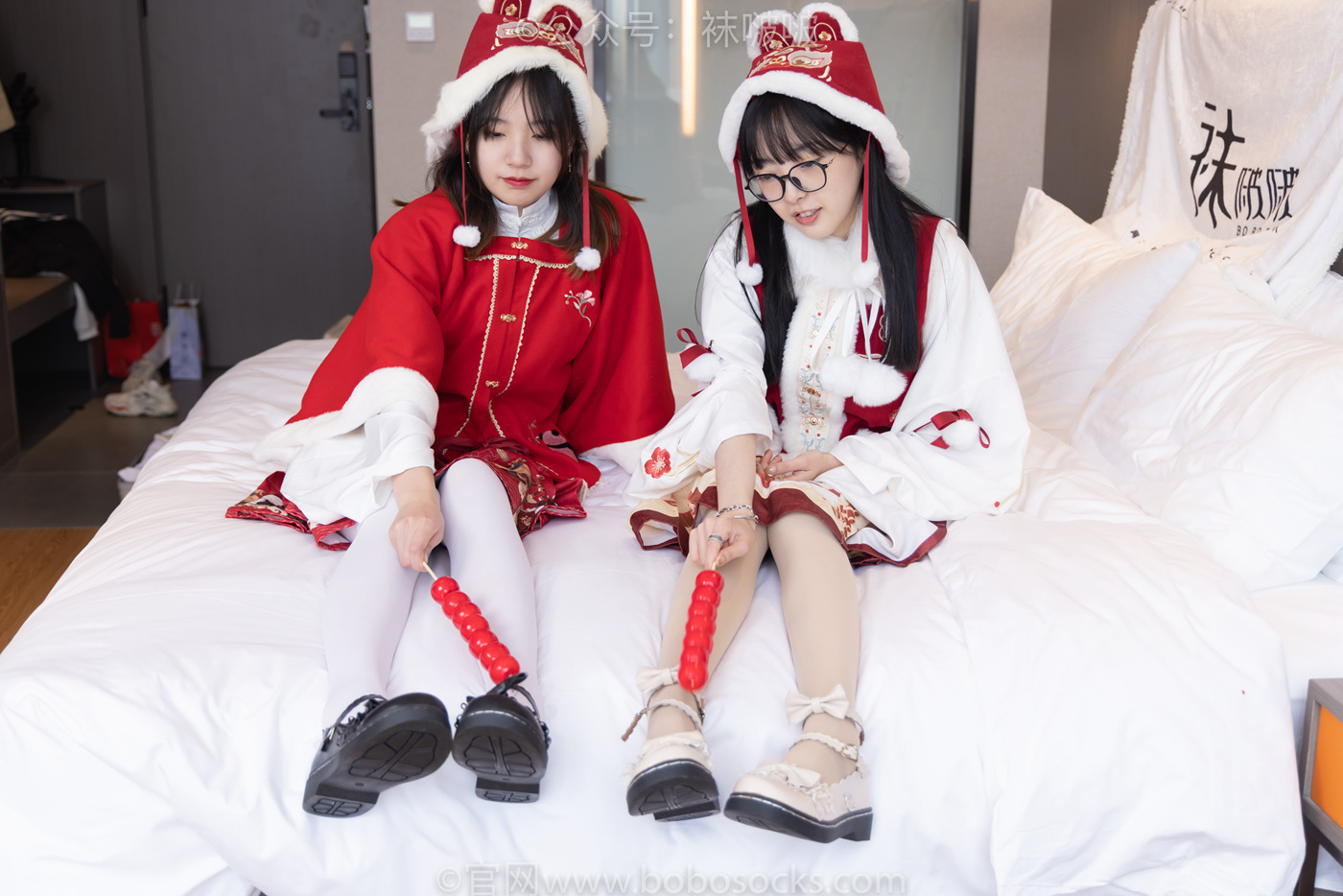 图片[15]-[BoBoSocks袜啵啵]NO.054 小甜豆与稚予-给大家拜年啦[139P] – 速更版-美库