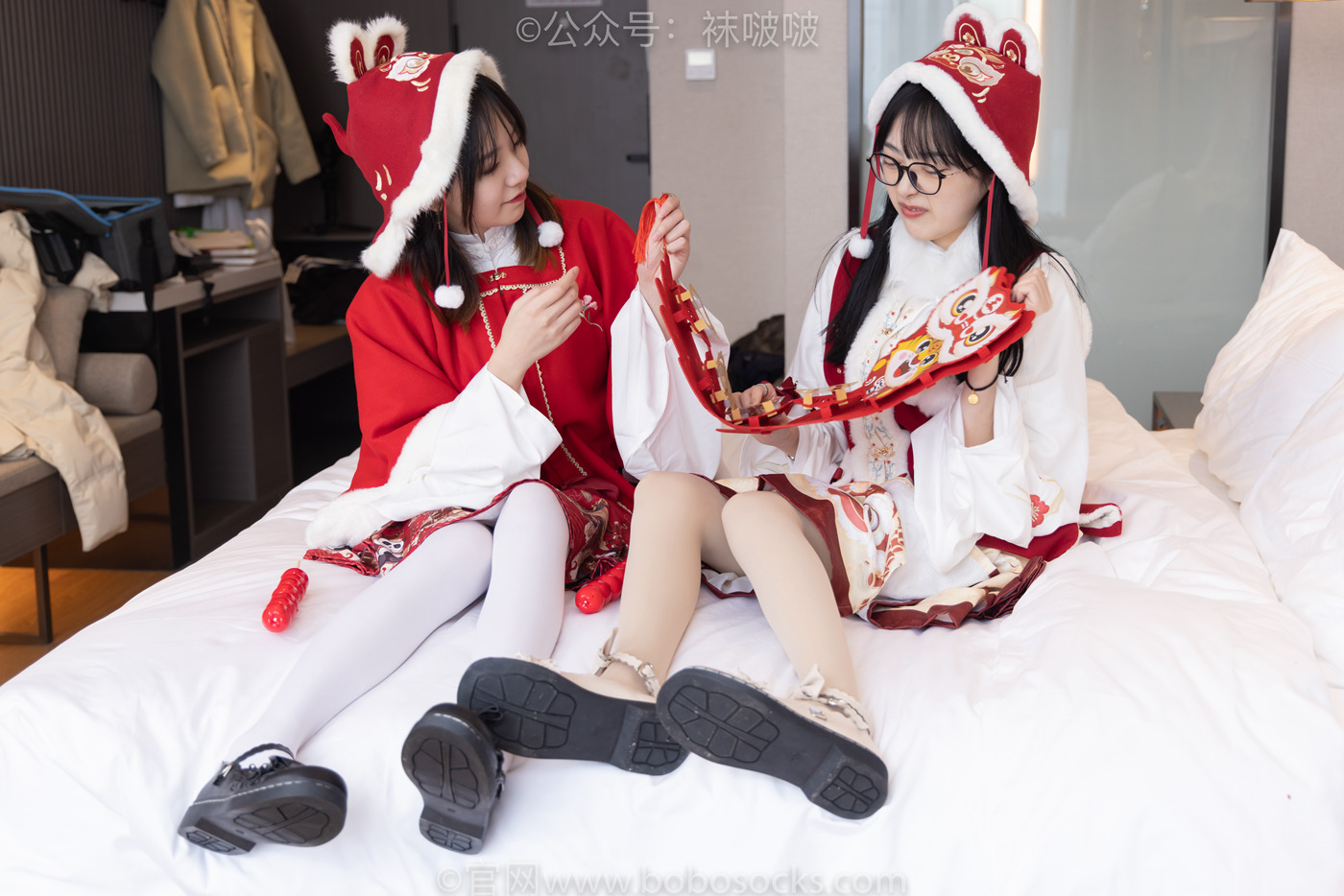 图片[20]-[BoBoSocks袜啵啵]NO.054 小甜豆与稚予-给大家拜年啦[139P] – 速更版-美库