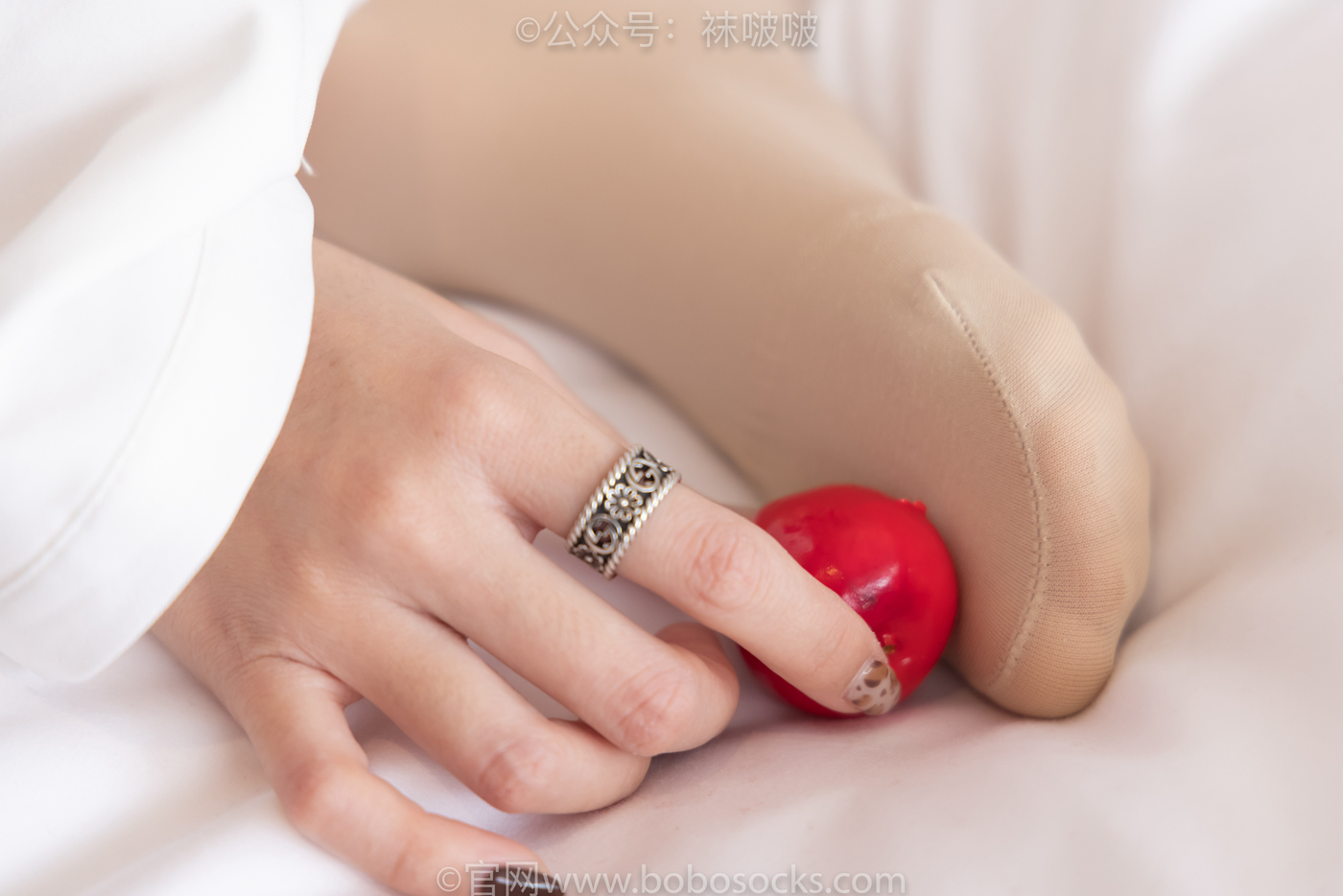 图片[76]-[BoBoSocks袜啵啵]NO.054 小甜豆与稚予-给大家拜年啦[139P] – 速更版-美库