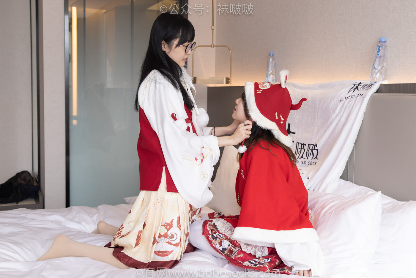 图片[113]-[BoBoSocks袜啵啵]NO.054 小甜豆与稚予-给大家拜年啦[139P] – 速更版-美库