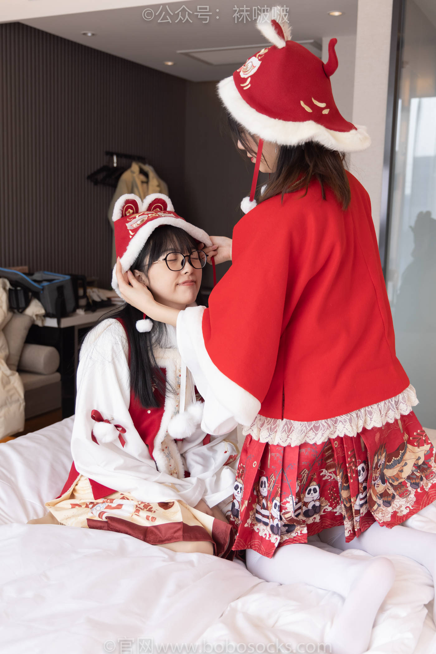 图片[115]-[BoBoSocks袜啵啵]NO.054 小甜豆与稚予-给大家拜年啦[139P] – 速更版-美库