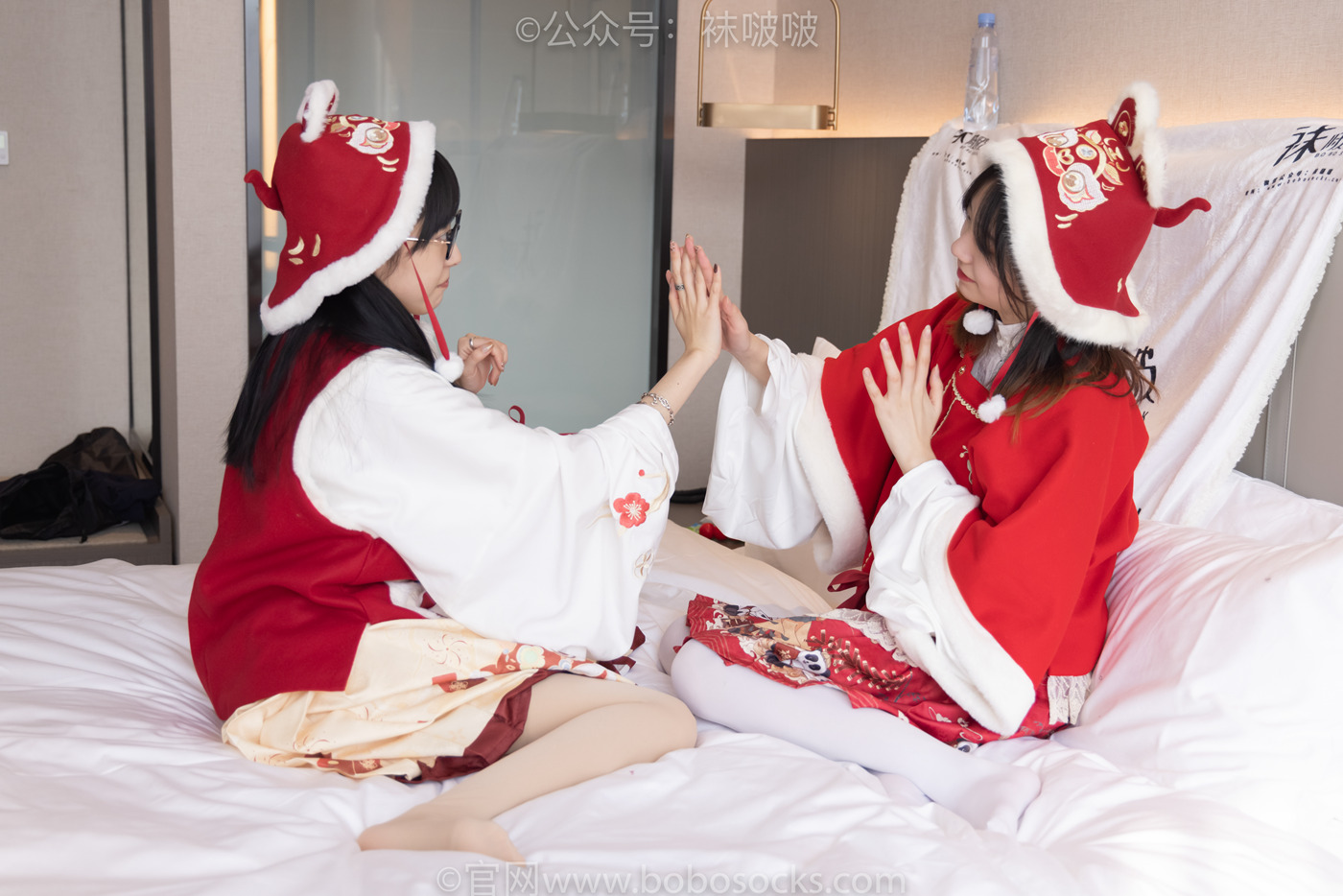 图片[125]-[BoBoSocks袜啵啵]NO.054 小甜豆与稚予-给大家拜年啦[139P] – 速更版-美库