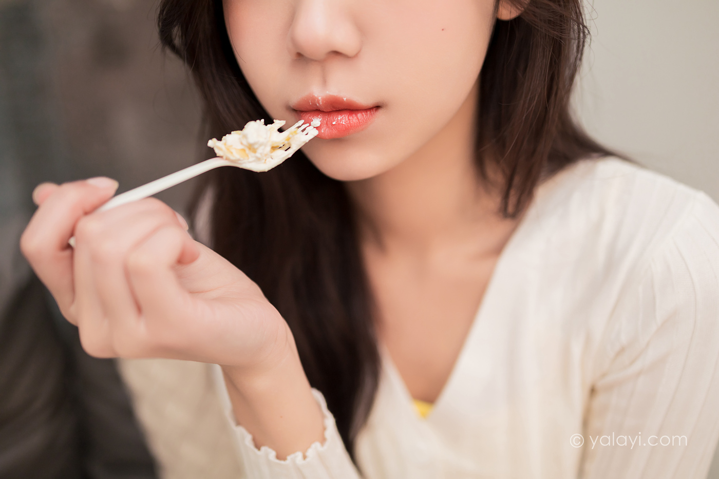 图片[12]-[YALAYI雅拉伊] 2022.04.29 NO.926 太幸运 梓瑶[47P] – 速更版-美库