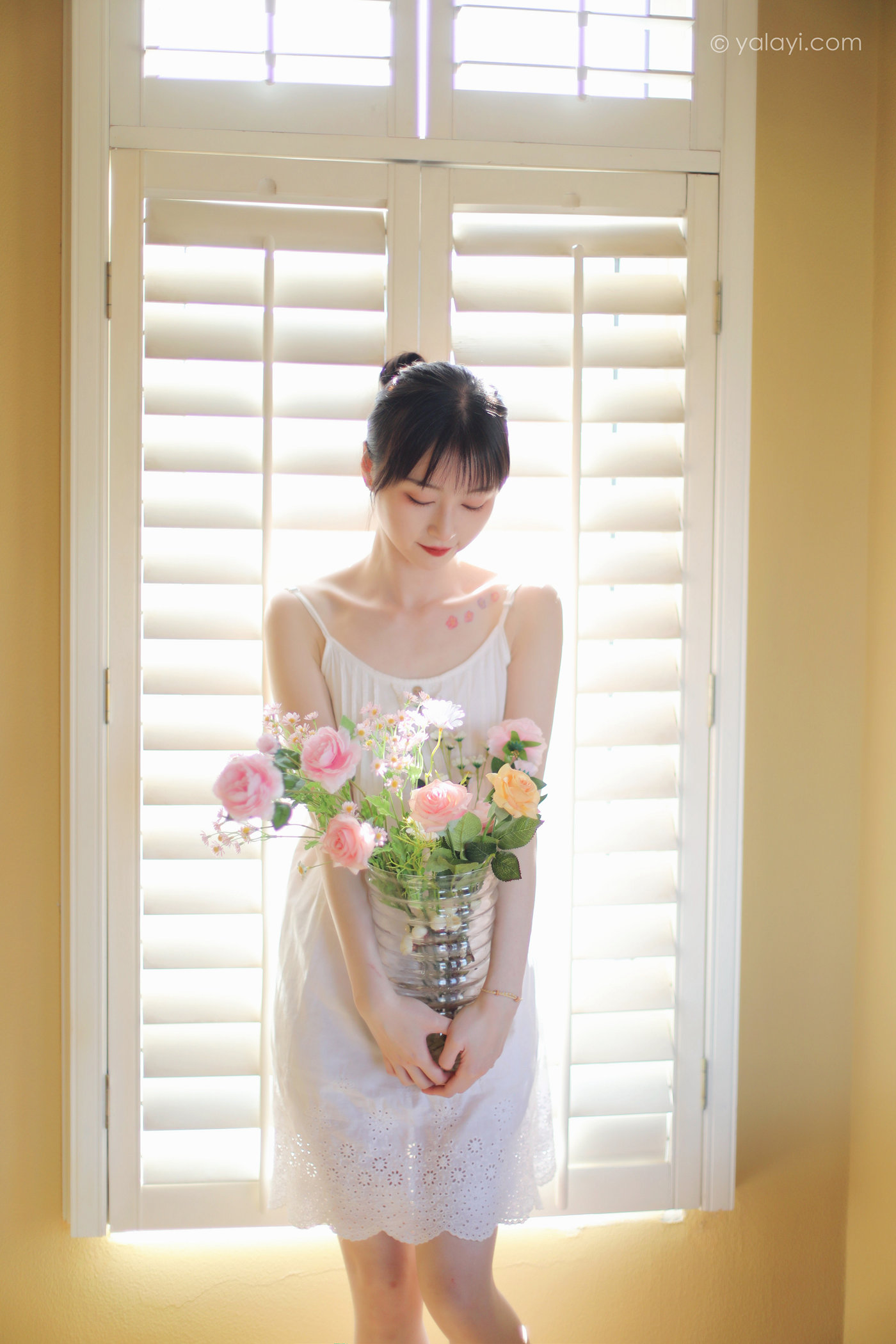 图片[10]-[YALAYI雅拉伊] 2022.05.11 NO.930 光影零乱 京京[42P] – 速更版-美库