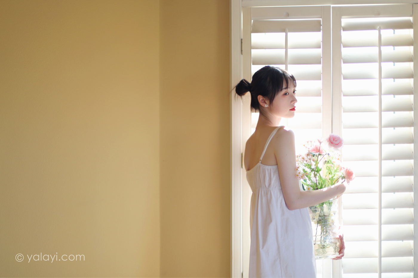 图片[12]-[YALAYI雅拉伊] 2022.05.11 NO.930 光影零乱 京京[42P] – 速更版-美库