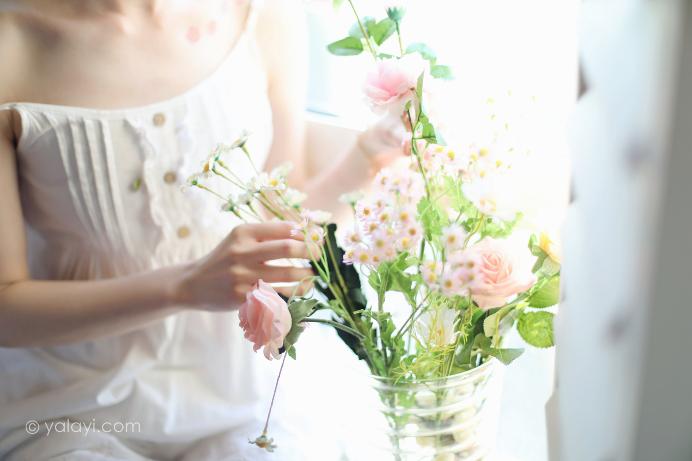 图片[15]-[YALAYI雅拉伊] 2022.05.11 NO.930 光影零乱 京京[42P] – 速更版-美库