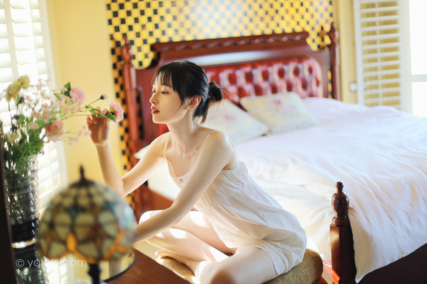 图片[40]-[YALAYI雅拉伊] 2022.05.11 NO.930 光影零乱 京京[42P] – 速更版-美库