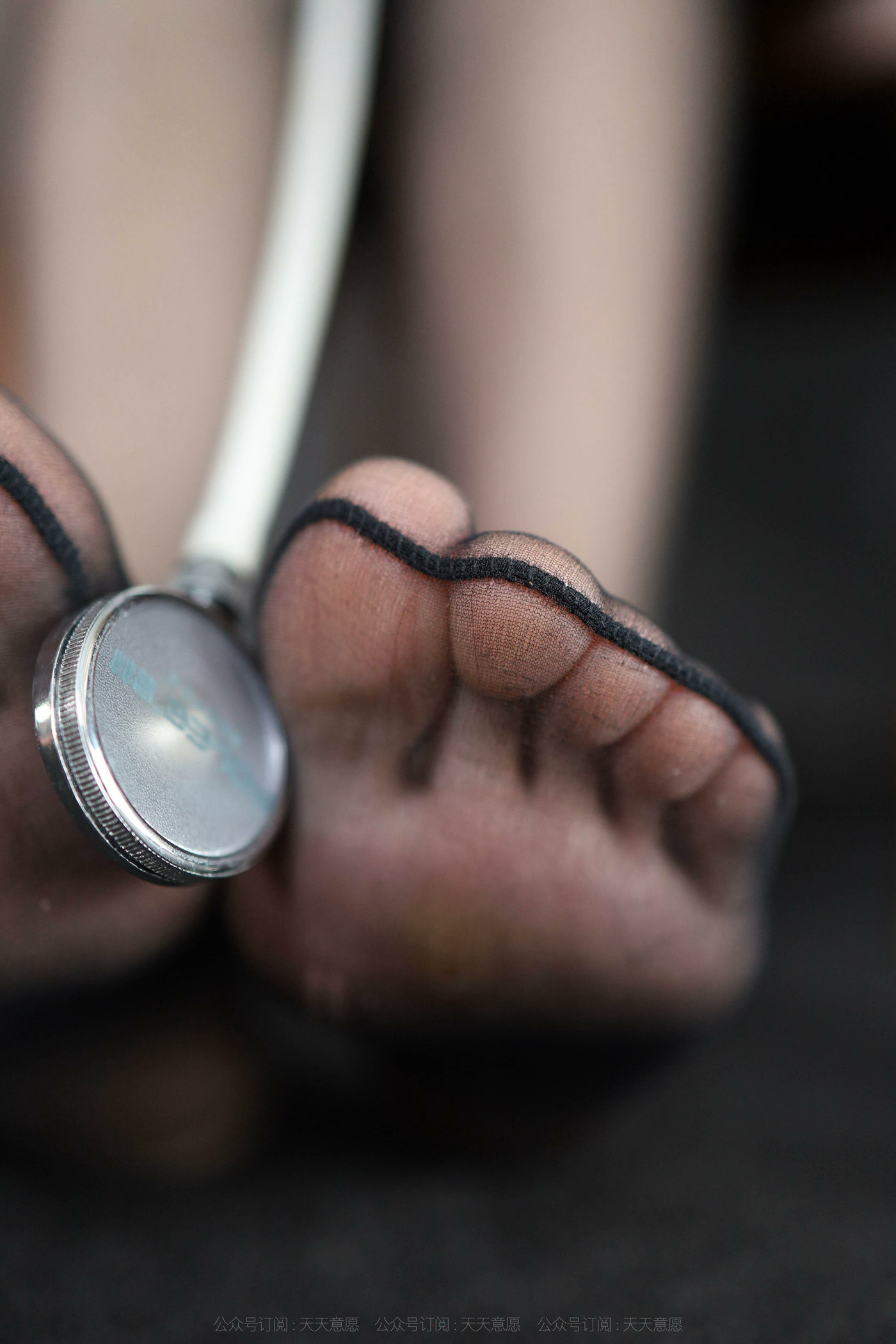 图片[33]-[IESS异思趣向] 2022.01.05 丝享家982：小婕《美女医生》[88P] – 速更版-美库