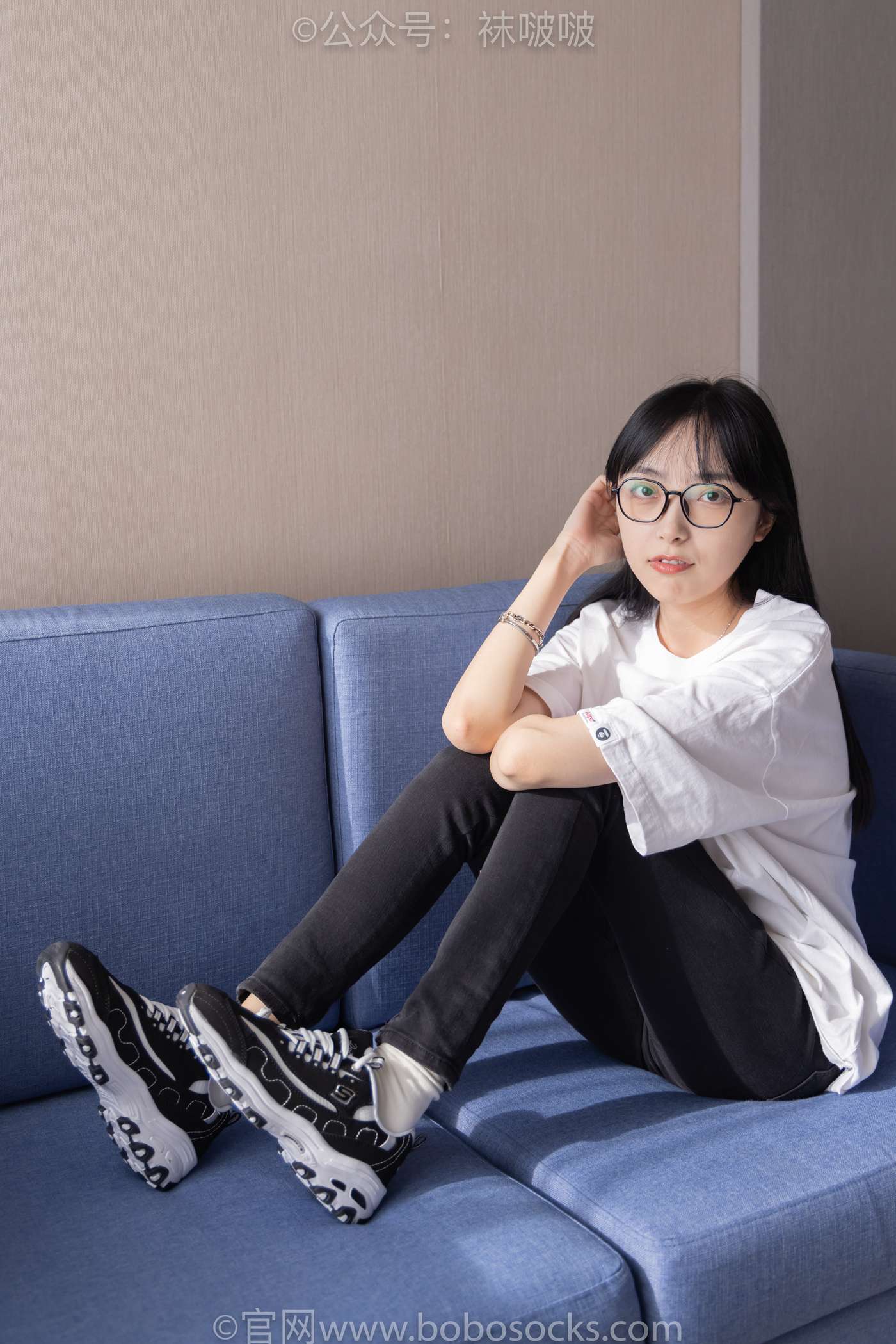 图片[24]-[BoBoSocks袜啵啵]NO.055 稚予-斯凯奇运动鞋、白棉袜、黑棉袜[139P] – 速更版-美库