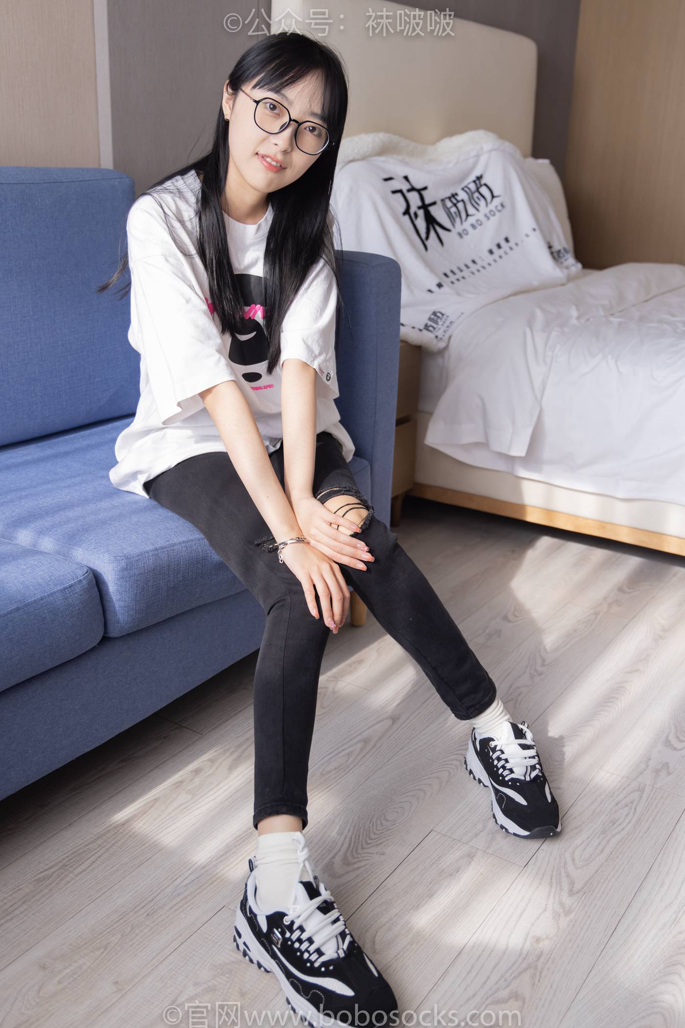 图片[37]-[BoBoSocks袜啵啵]NO.055 稚予-斯凯奇运动鞋、白棉袜、黑棉袜[139P] – 速更版-美库