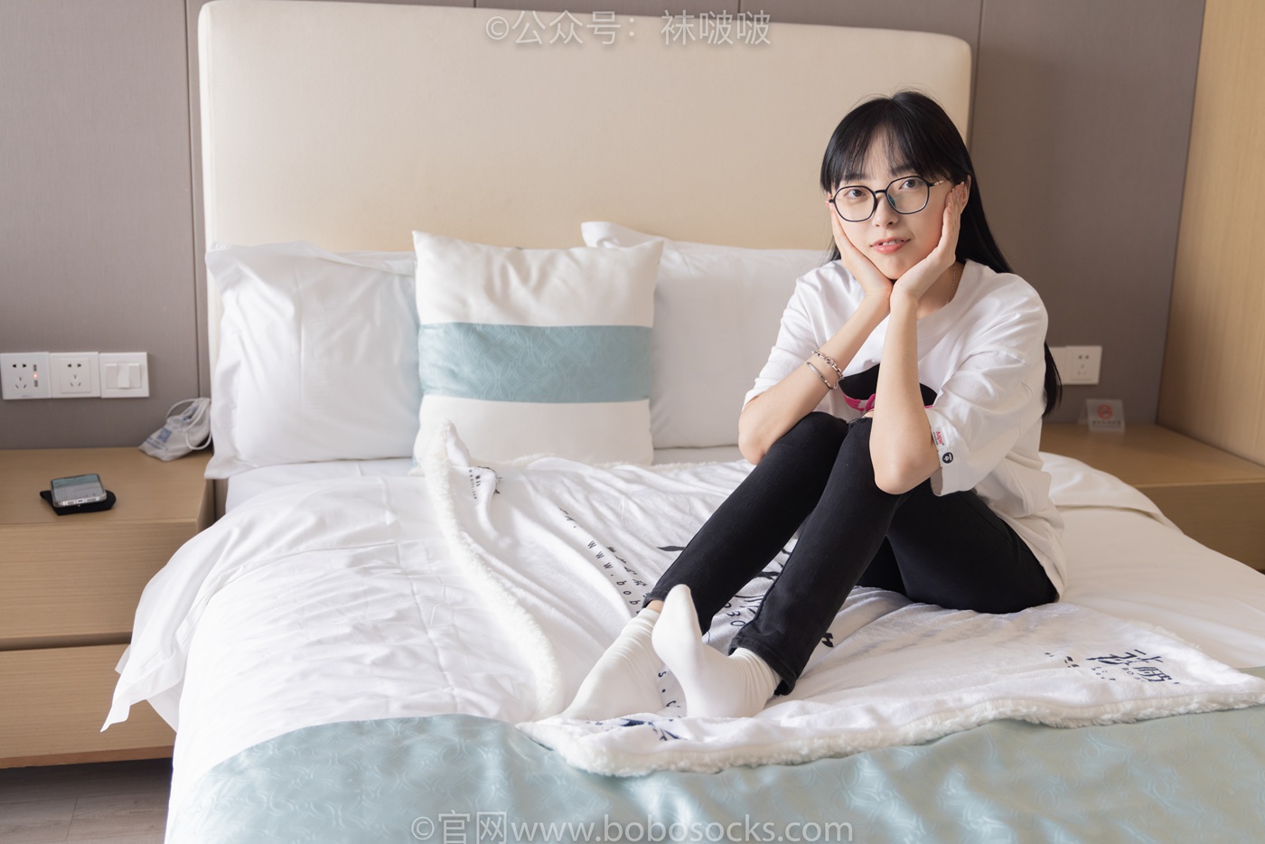 图片[47]-[BoBoSocks袜啵啵]NO.055 稚予-斯凯奇运动鞋、白棉袜、黑棉袜[139P] – 速更版-美库