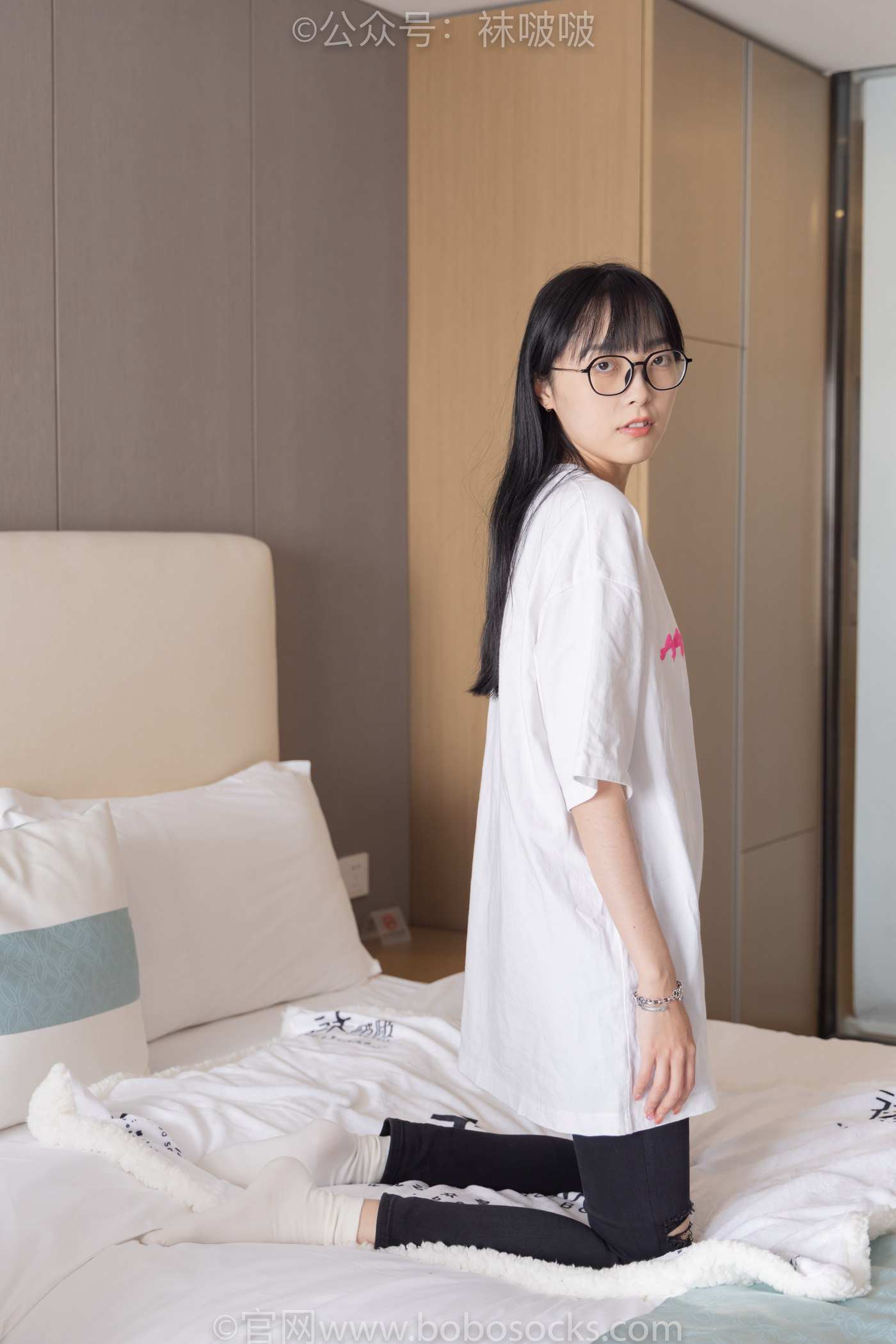 图片[66]-[BoBoSocks袜啵啵]NO.055 稚予-斯凯奇运动鞋、白棉袜、黑棉袜[139P] – 速更版-美库
