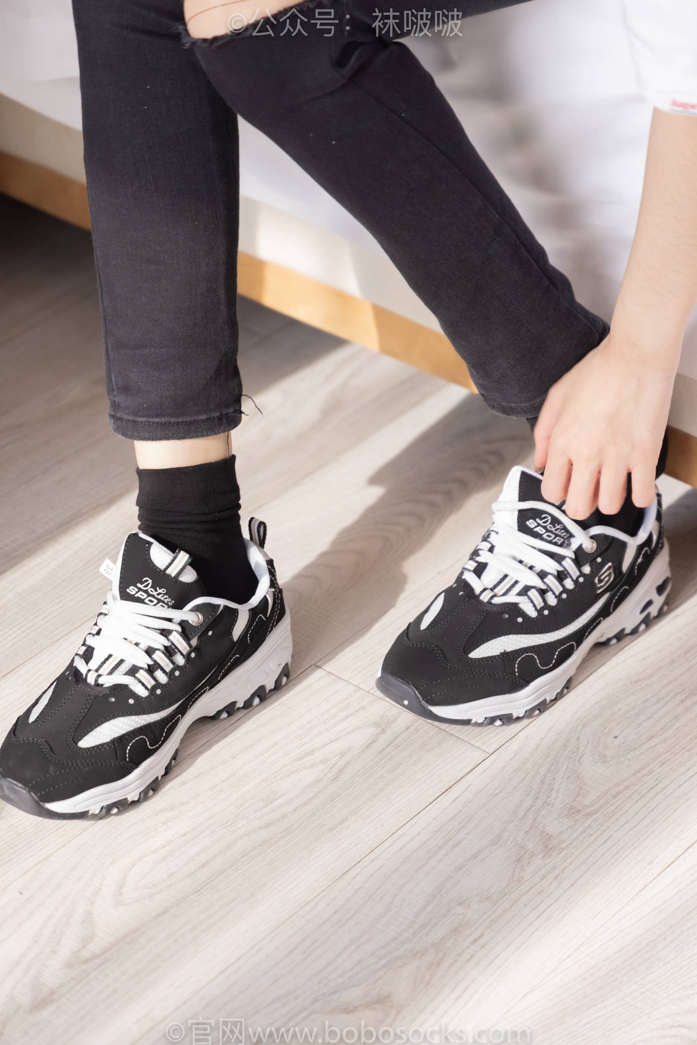 图片[79]-[BoBoSocks袜啵啵]NO.055 稚予-斯凯奇运动鞋、白棉袜、黑棉袜[139P] – 速更版-美库