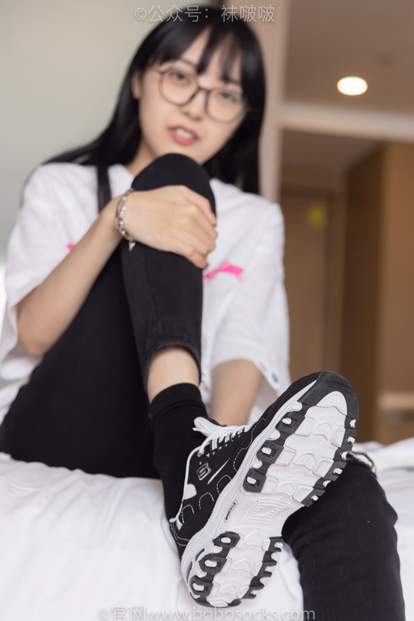 图片[95]-[BoBoSocks袜啵啵]NO.055 稚予-斯凯奇运动鞋、白棉袜、黑棉袜[139P] – 速更版-美库