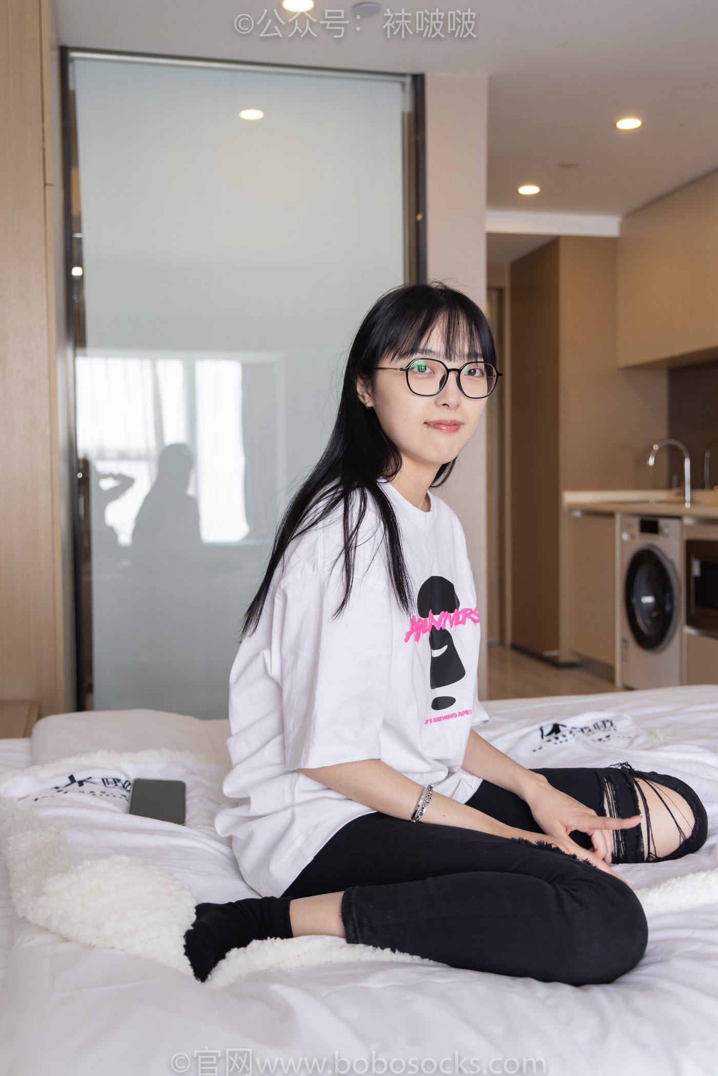 图片[135]-[BoBoSocks袜啵啵]NO.055 稚予-斯凯奇运动鞋、白棉袜、黑棉袜[139P] – 速更版-美库