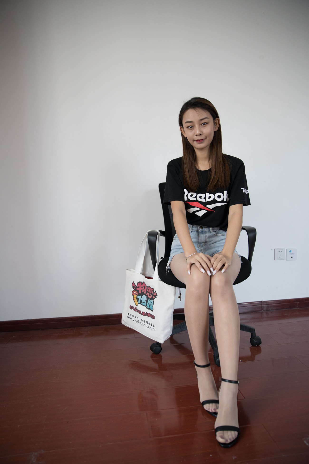 图片[17]-勿恋传媒 No.390 岚岚-夏天的风 [153P] – 速更版-美库