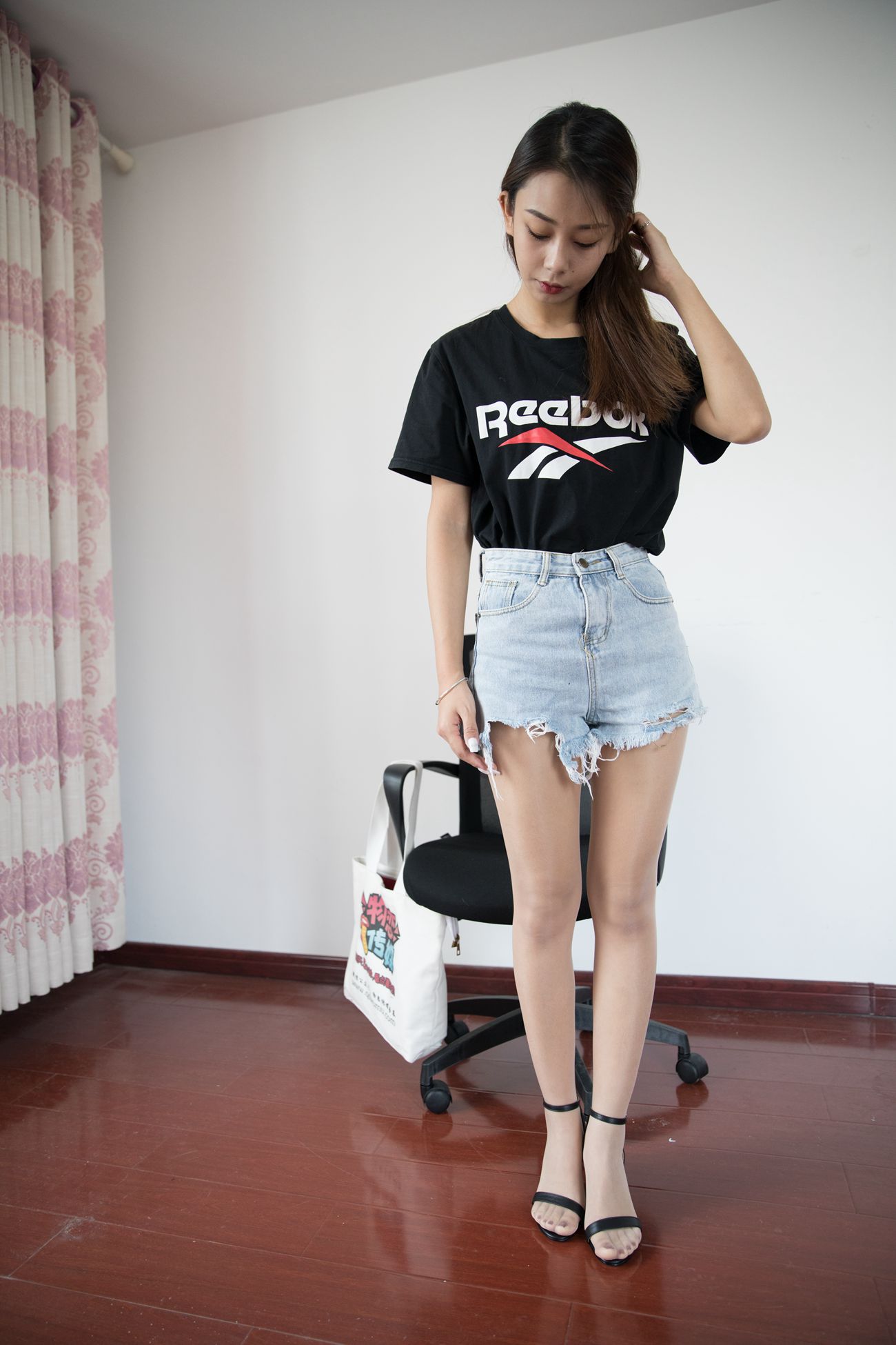 图片[42]-勿恋传媒 No.390 岚岚-夏天的风 [153P] – 速更版-美库