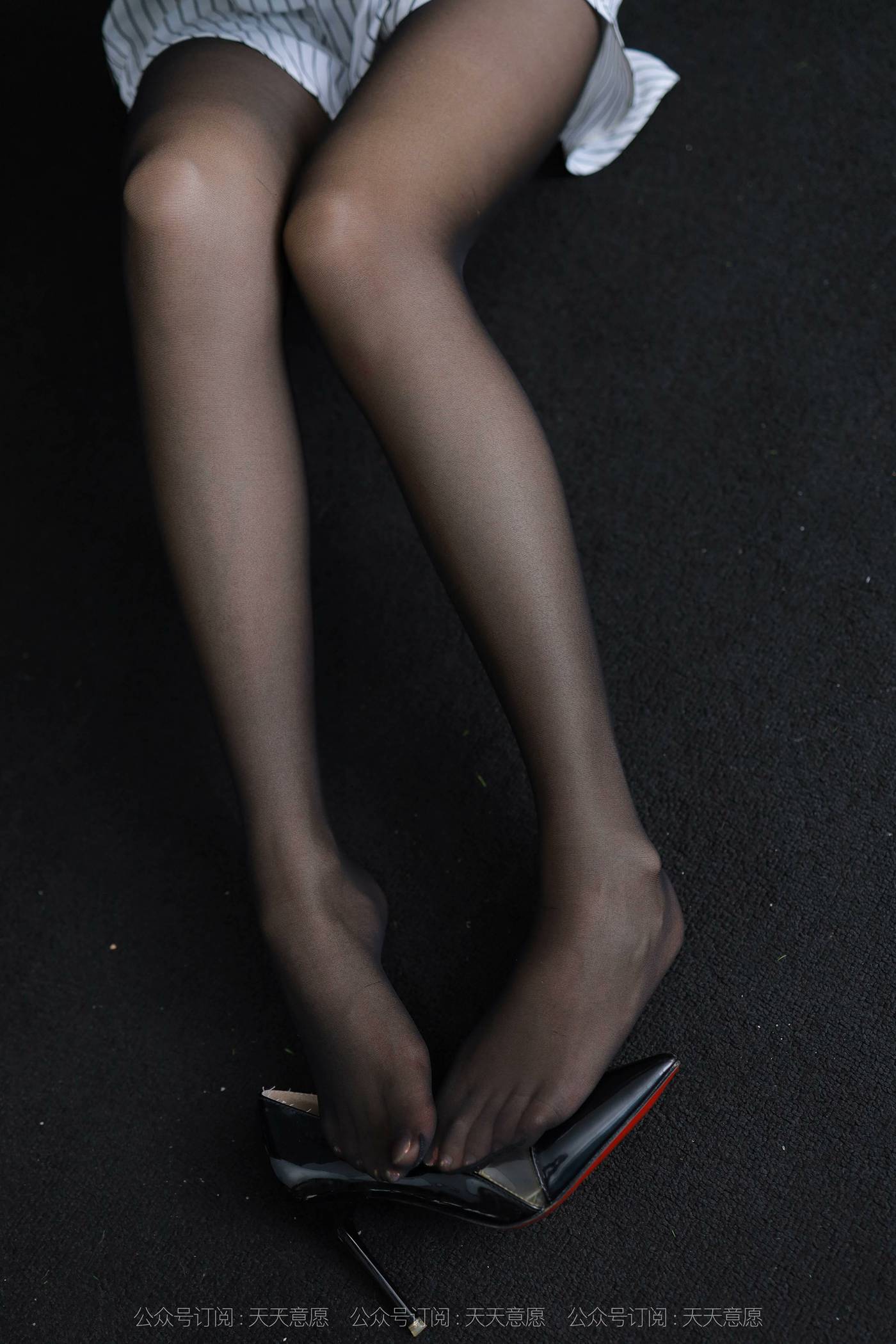 图片[79]-[IESS异思趣向] 2022.01.09 丝享家984：婉萍《奶茶》[90P] – 速更版-美库