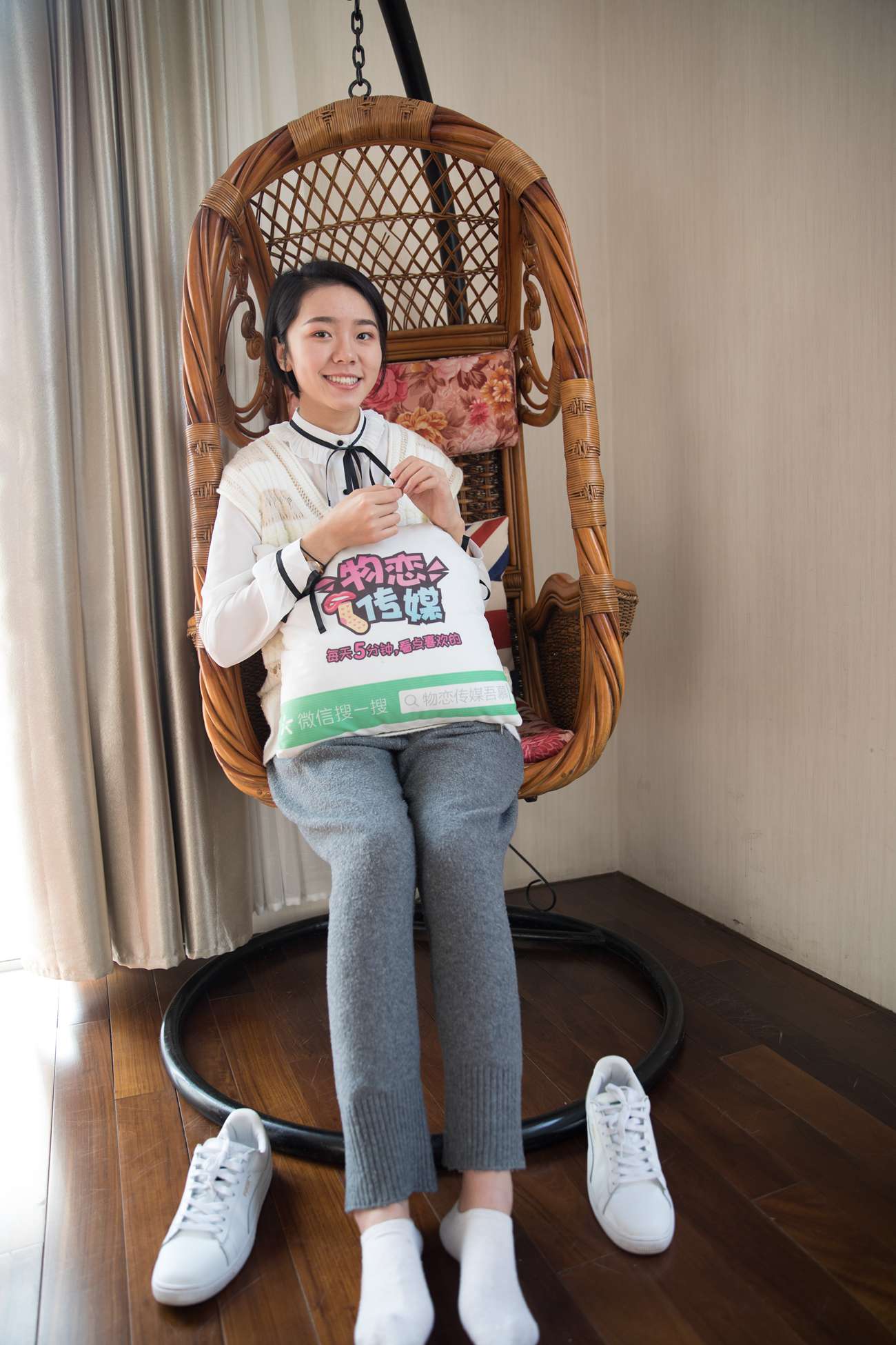 图片[74]-勿恋传媒 No.393 小飞-星星船 [148P] – 速更版-美库