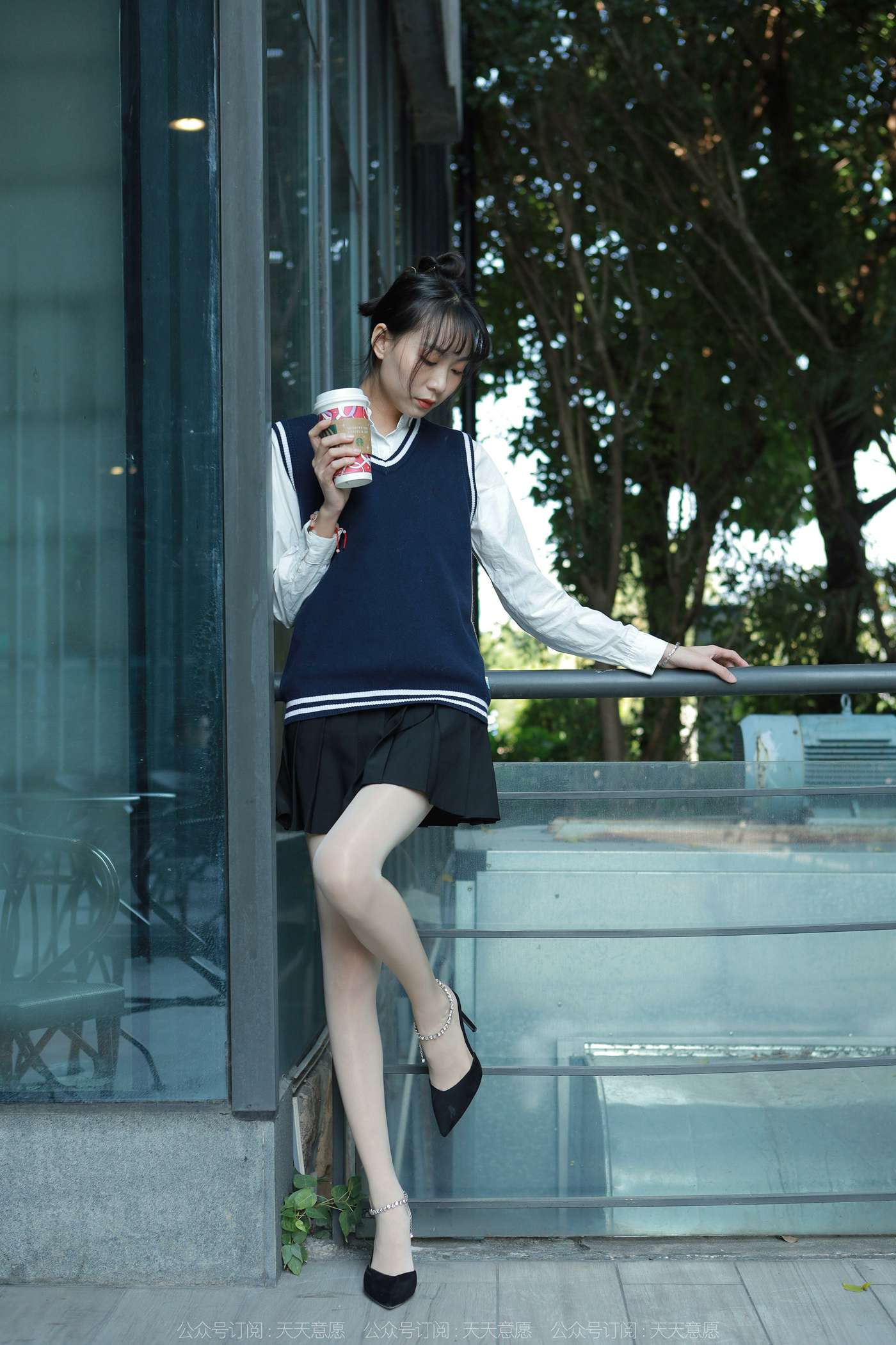 图片[51]-[IESS异思趣向] 2022.01.10 丝享家985：团团《纯玉学苑装》[94P] – 速更版-美库