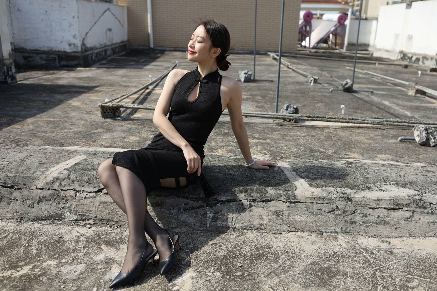 图片[28]-[IESS异思趣向] 2022.01.12 丝享家986：小婕《天台旗袍秀》[94P] – 速更版-美库