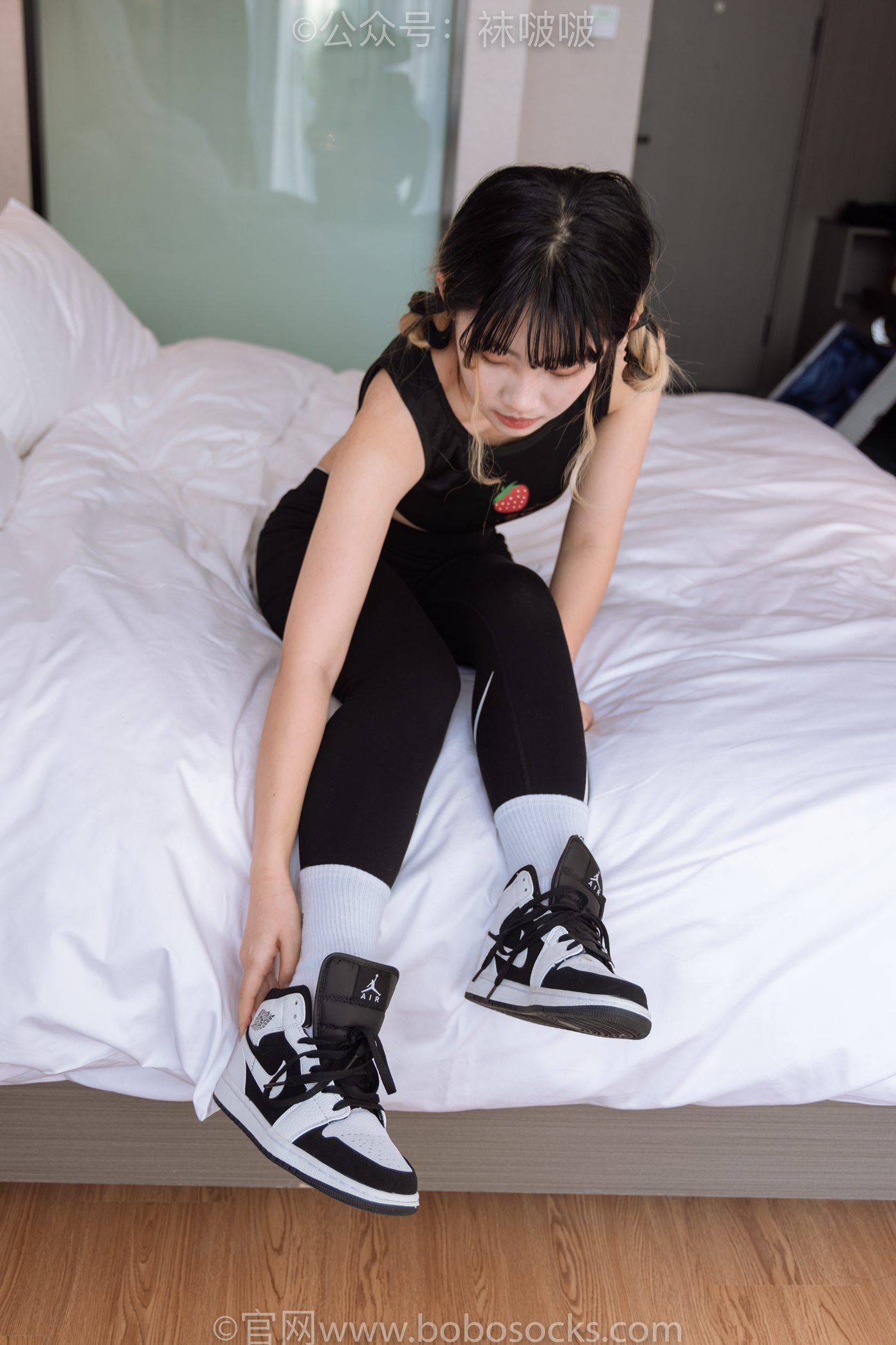 图片[24]-[BoBoSocks袜啵啵]NO.059 砂糖-AJ板鞋、白棉袜、裸足[142P] – 速更版-美库