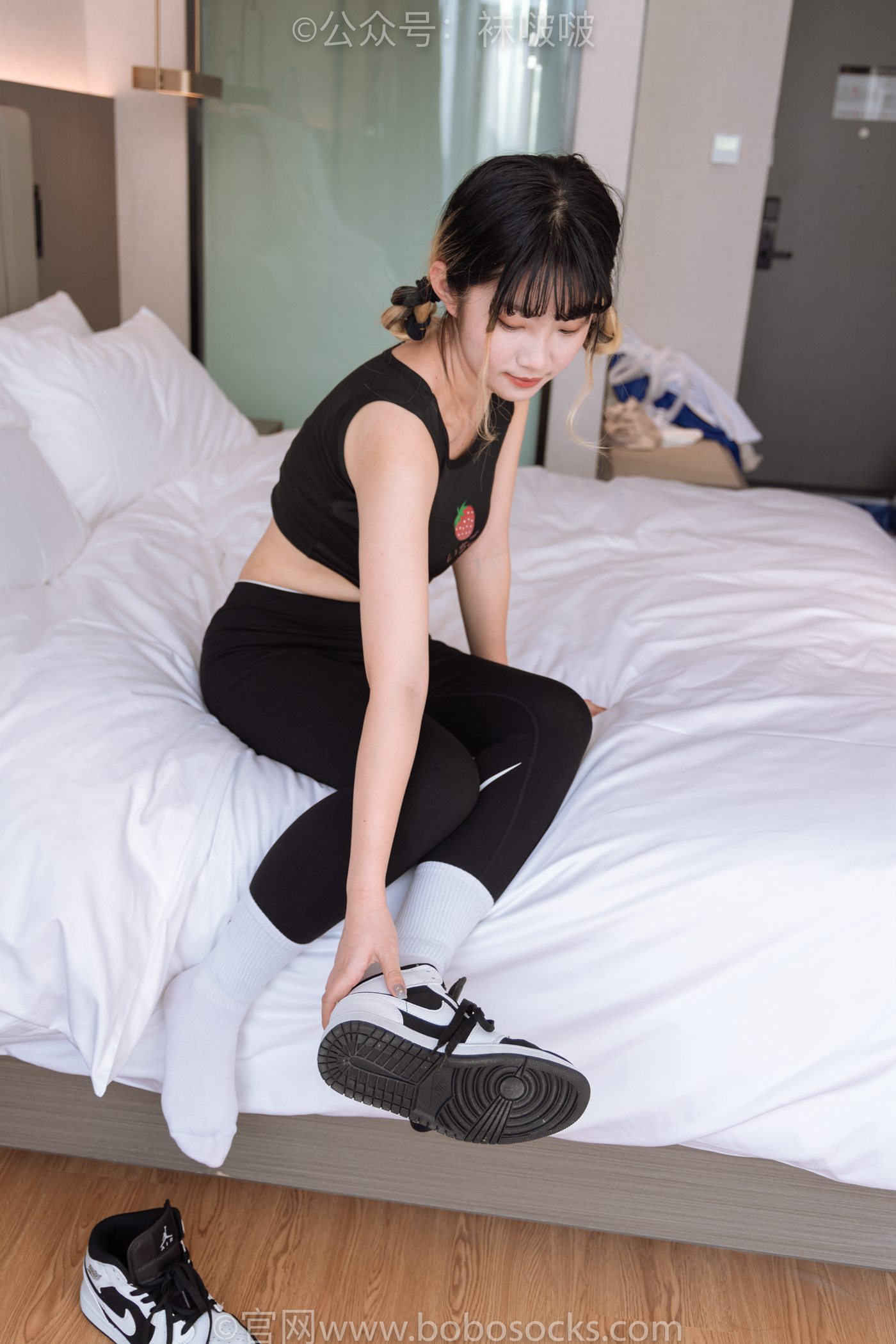 图片[29]-[BoBoSocks袜啵啵]NO.059 砂糖-AJ板鞋、白棉袜、裸足[142P] – 速更版-美库