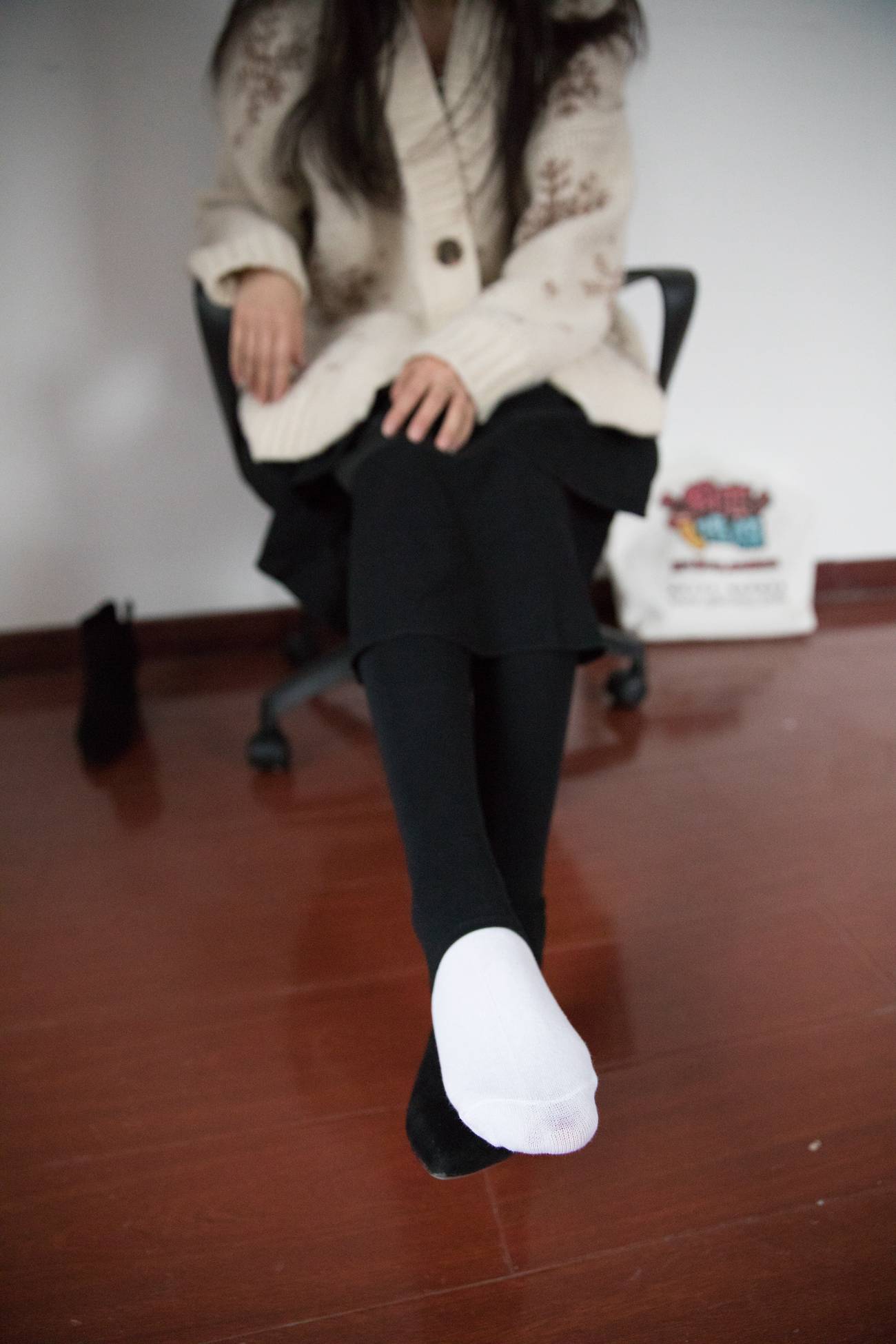 图片[40]-勿恋传媒 No.395 秀秀-温暖的雪 [147P] – 速更版-美库