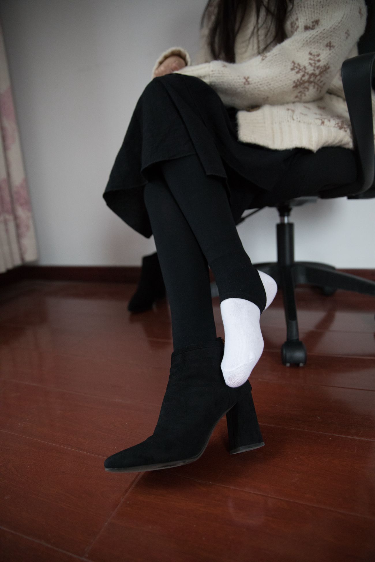 图片[44]-勿恋传媒 No.395 秀秀-温暖的雪 [147P] – 速更版-美库