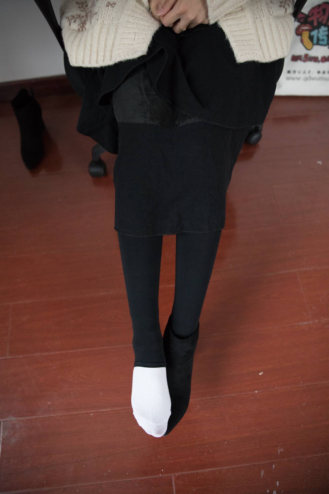 图片[51]-勿恋传媒 No.395 秀秀-温暖的雪 [147P] – 速更版-美库