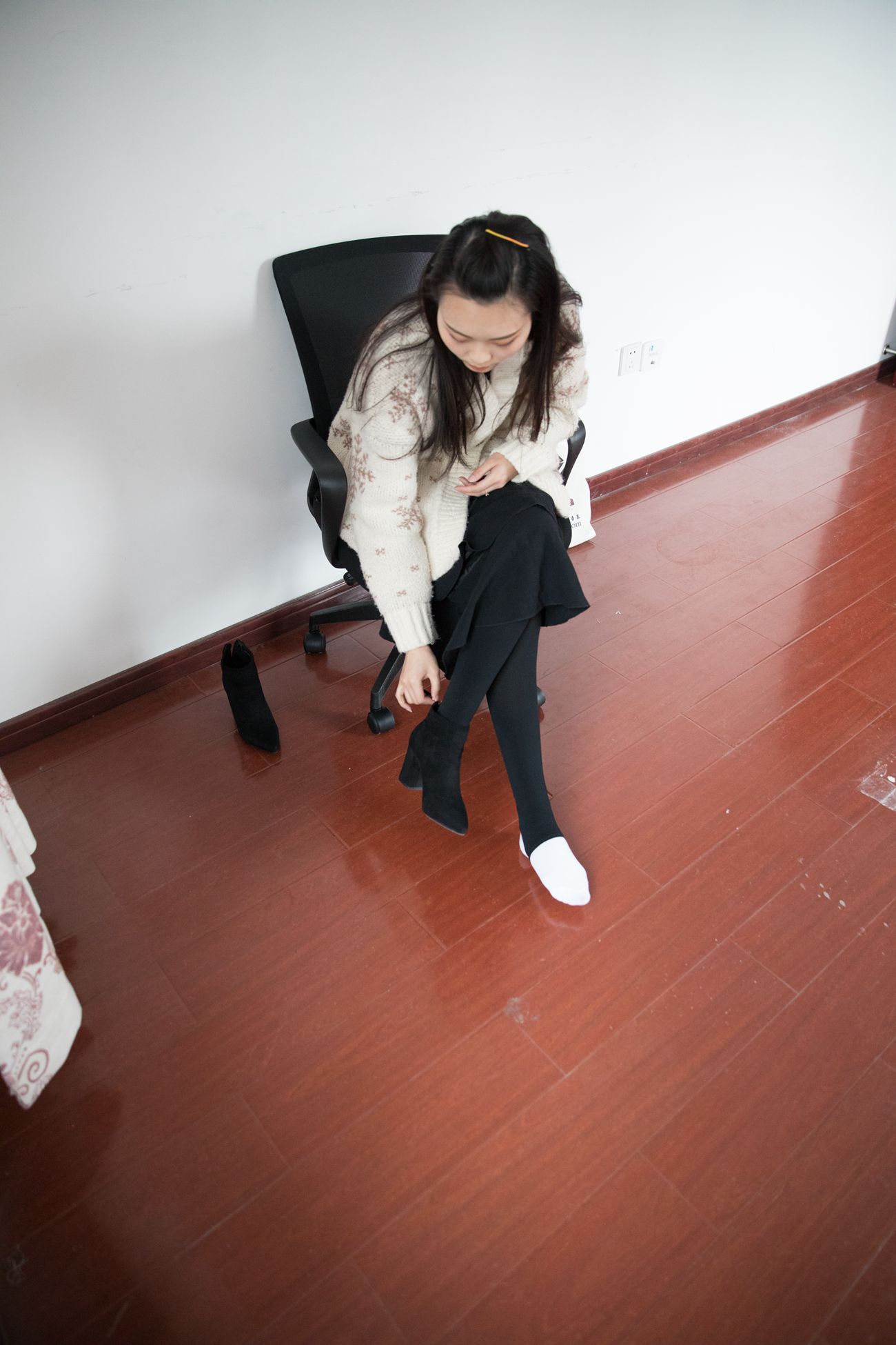 图片[56]-勿恋传媒 No.395 秀秀-温暖的雪 [147P] – 速更版-美库