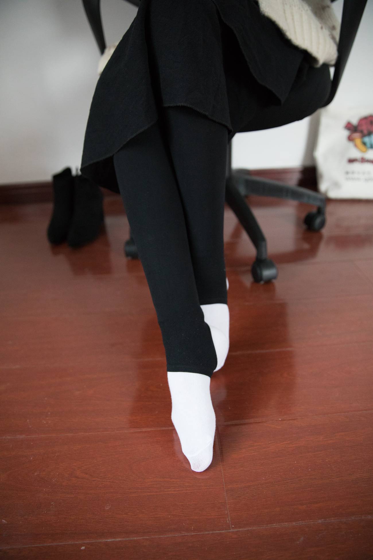 图片[67]-勿恋传媒 No.395 秀秀-温暖的雪 [147P] – 速更版-美库