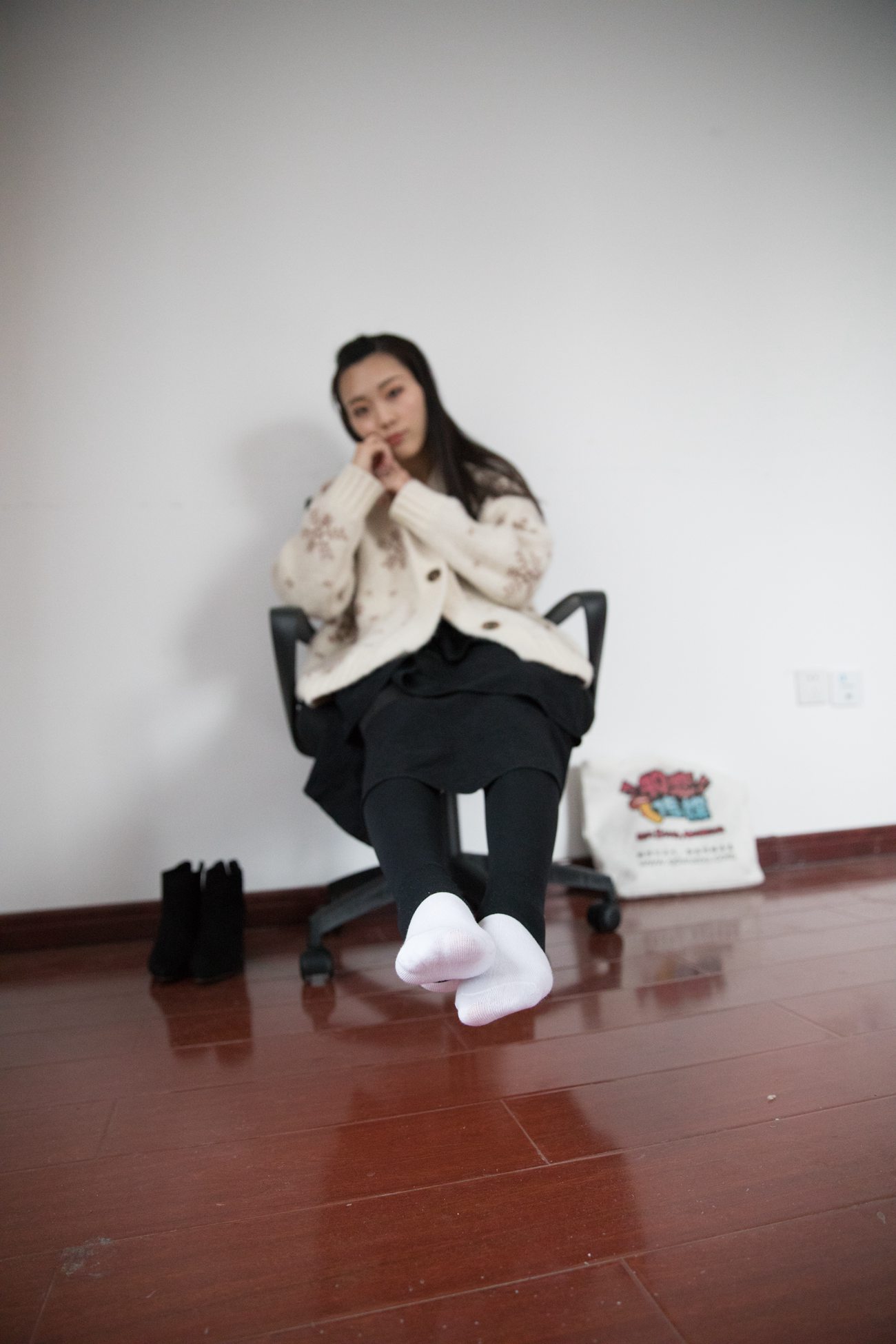 图片[83]-勿恋传媒 No.395 秀秀-温暖的雪 [147P] – 速更版-美库