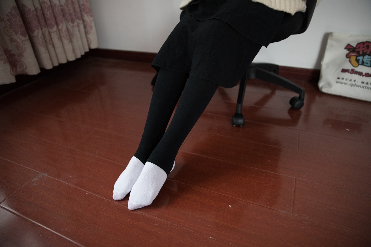 图片[87]-勿恋传媒 No.395 秀秀-温暖的雪 [147P] – 速更版-美库